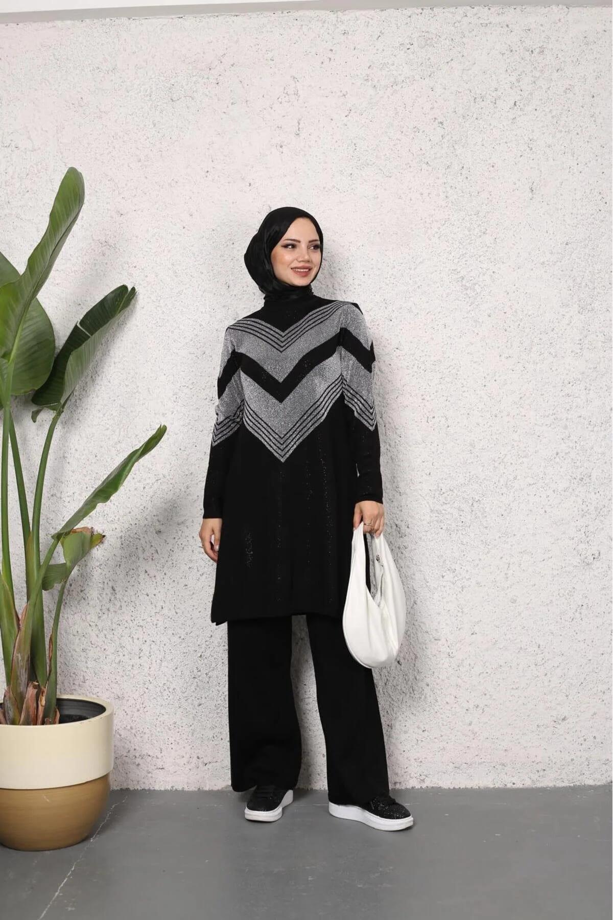 KADIN UZUN BİSİKLET YAKA TRİKO KENDİNDEN simli DESENLİ TUNİK TRİKO KAZAK