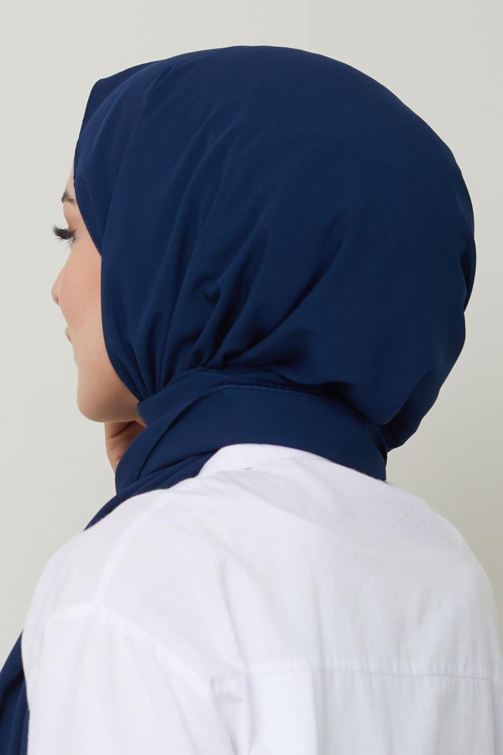 Medine İpeği Lacivert Şal 