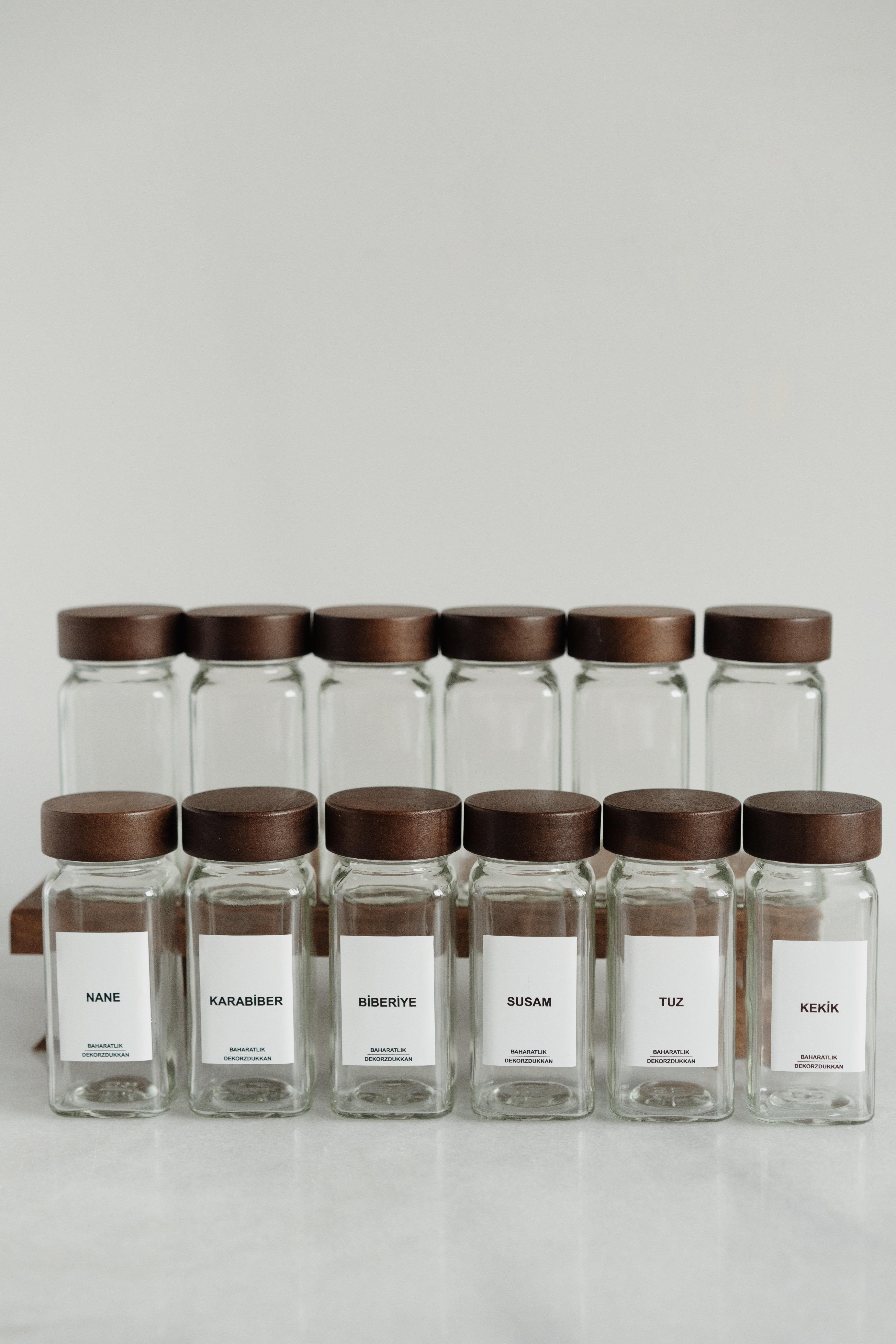 12'li Akasya Kapaklı Baharatlık Seti (25 adet etiket)