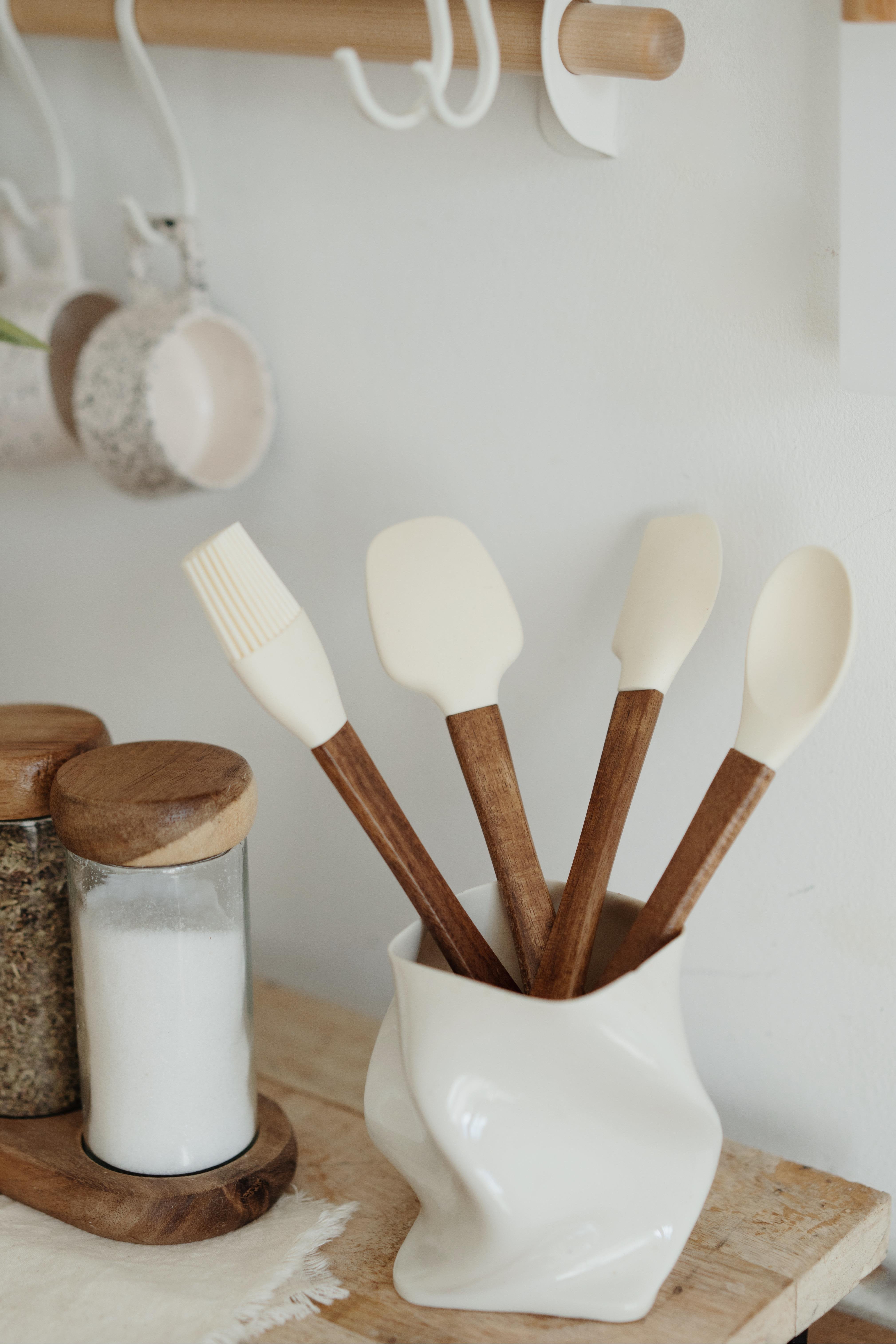 4'lü Mini Akasya  Saplı  Krem Silikon Spatula Seti