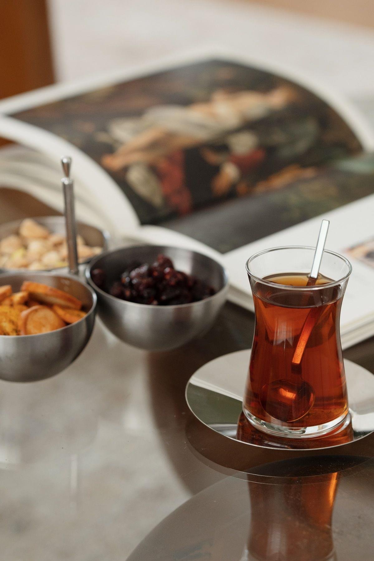 6'lı Metal Çay Tabağı (Paslanmaz Çelik)