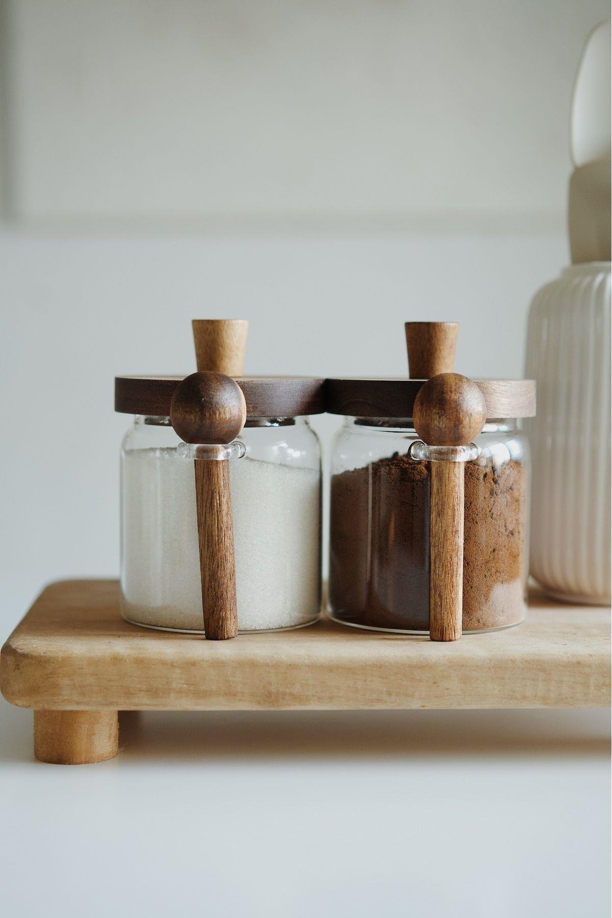 Akasya Kapaklı ve Kaşıklı Borosilikat Cam Kavanoz (450ml)