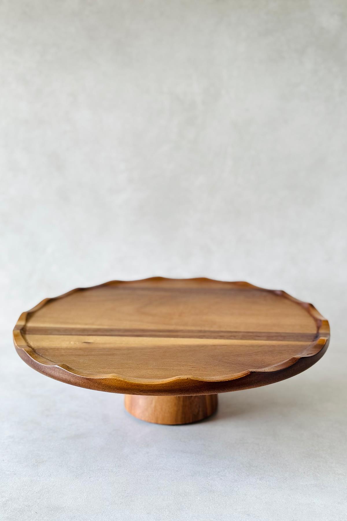 Akasya Pasta Standı (Dalgalı Kenar)