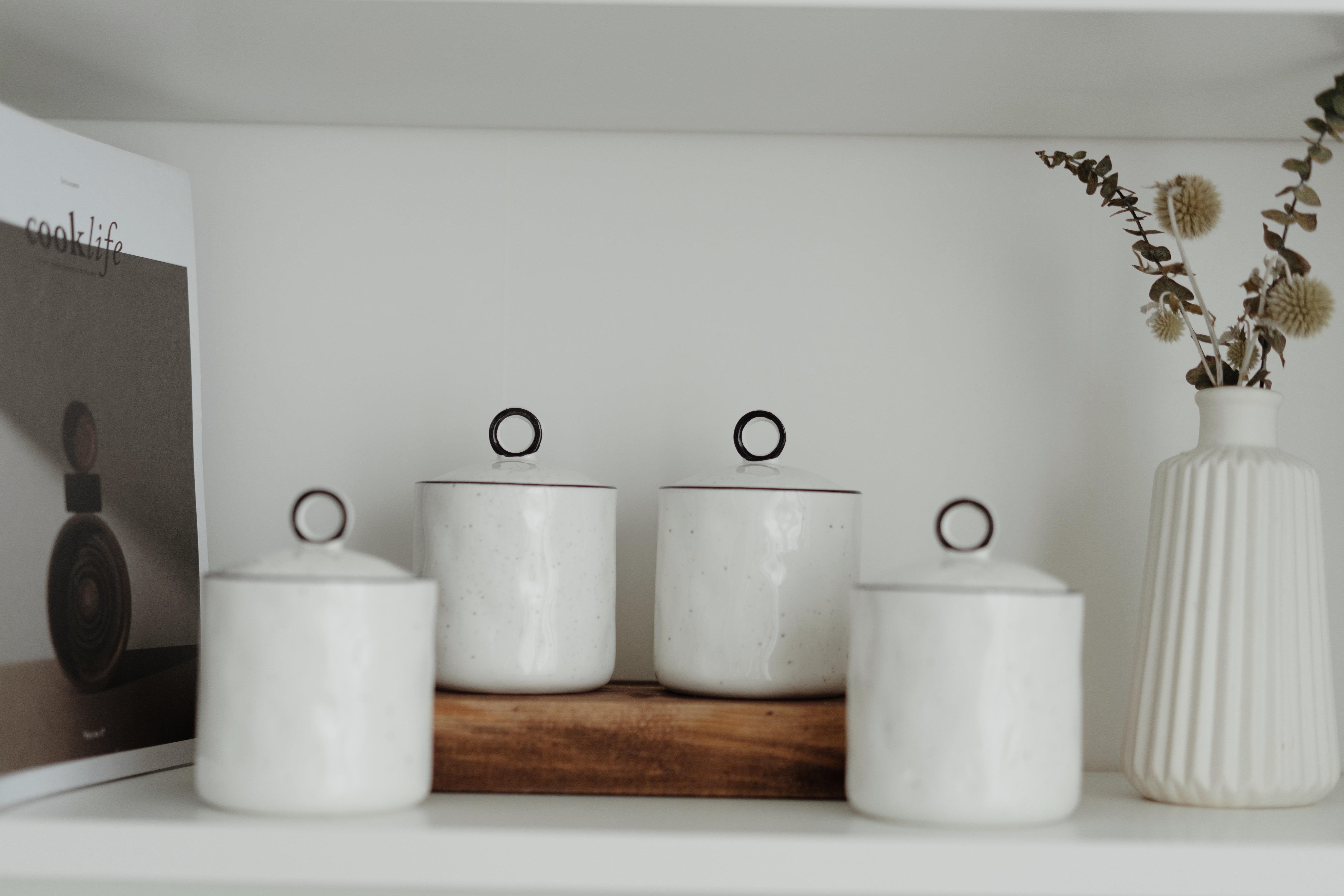 Arya 4'lü  Vakum Kapaklı Porselen Baharatlık Seti