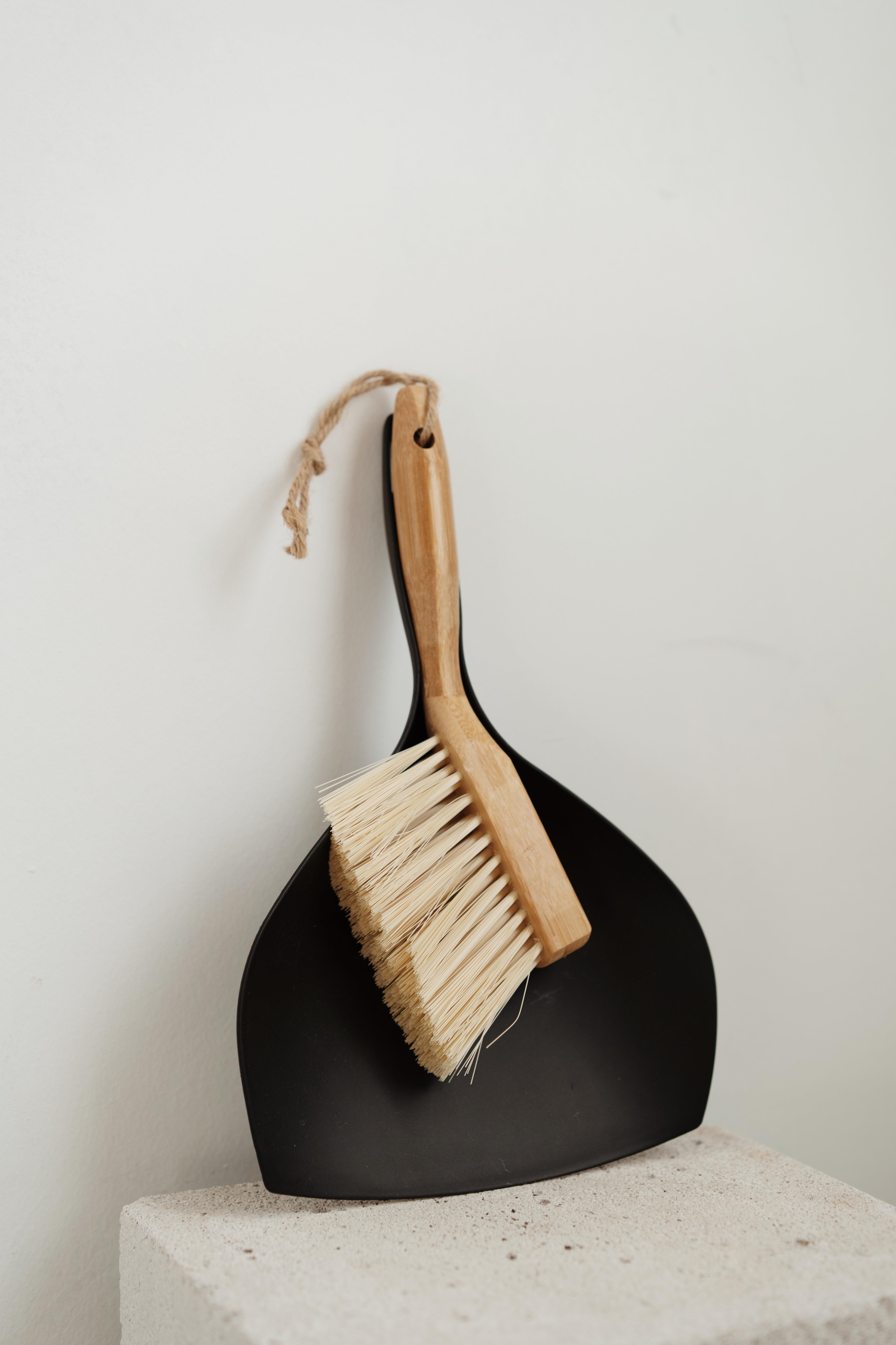 Bambu Plastik Faraşlı Eğik Model Masa Temizleme Fırçası 06
