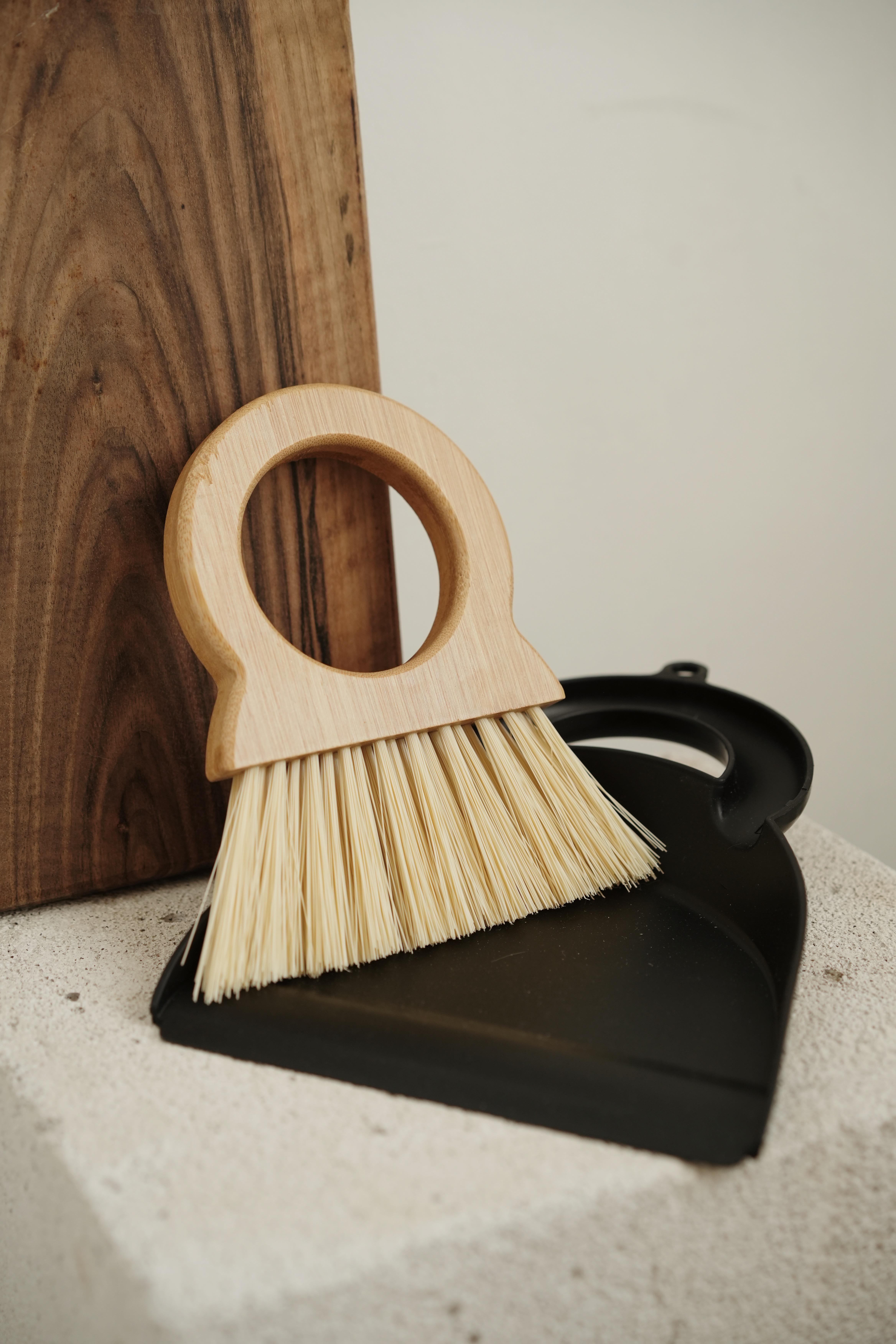 Bambu Plastik Faraşlı Masa Temizleme Fırçası 05