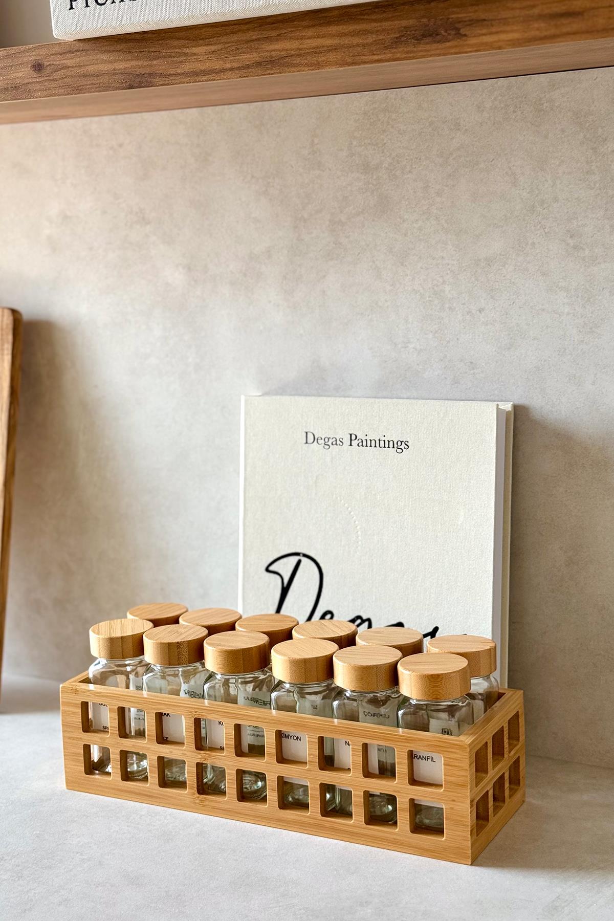 Bambu Standlı ve 12'li Bambu Kapaklı Kare Baharatlık Seti