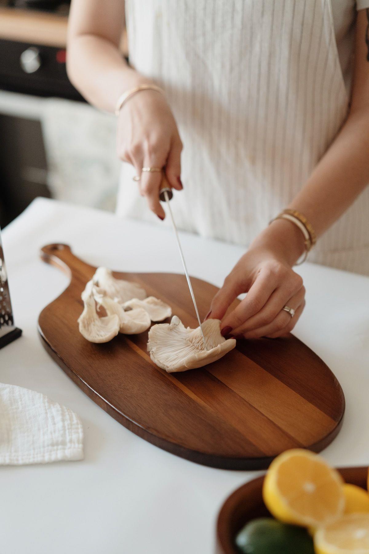 Büyük Boy Akasya Kesme Tahtası