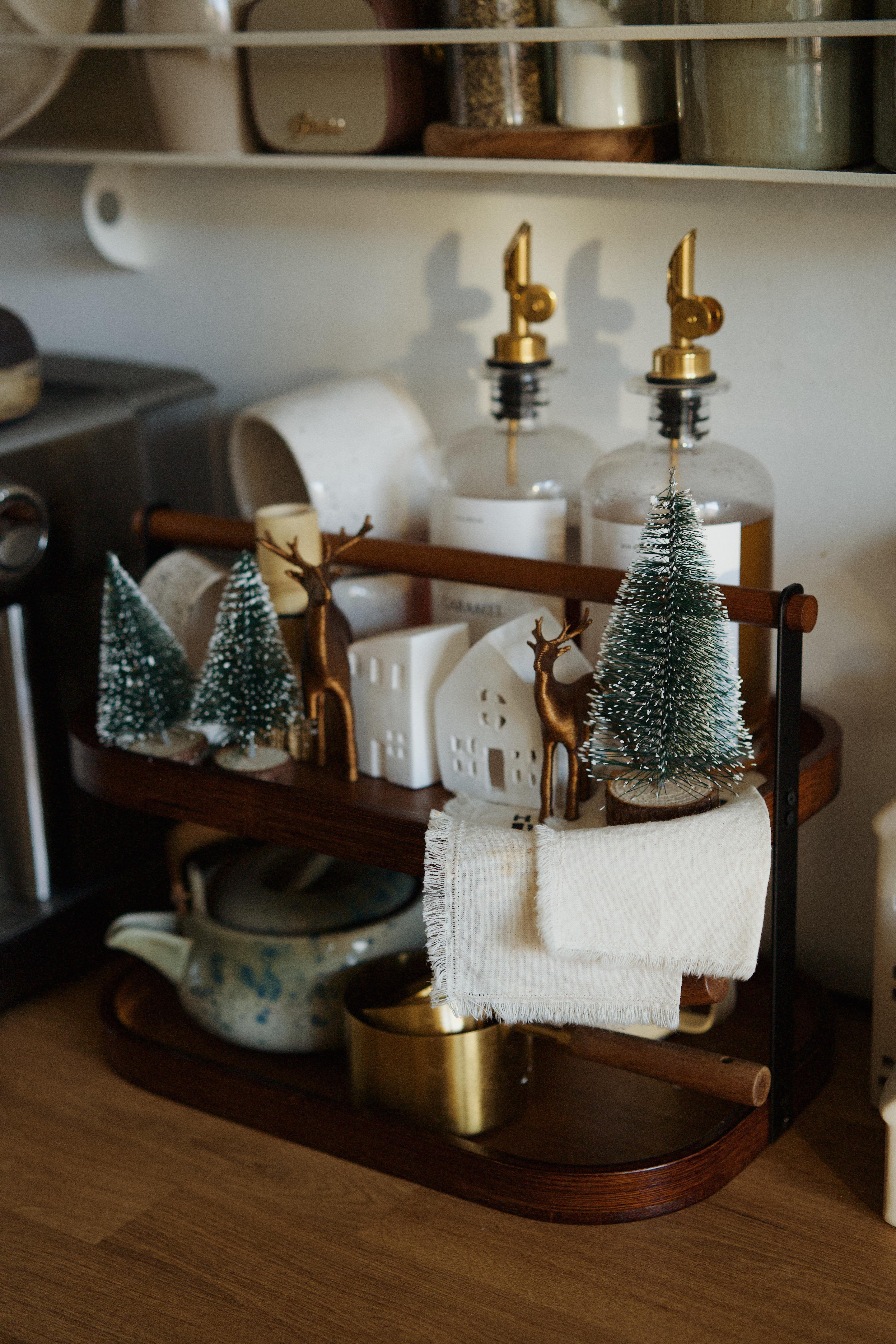 Çift Katlı Akasya Tezgah Üstü Stand