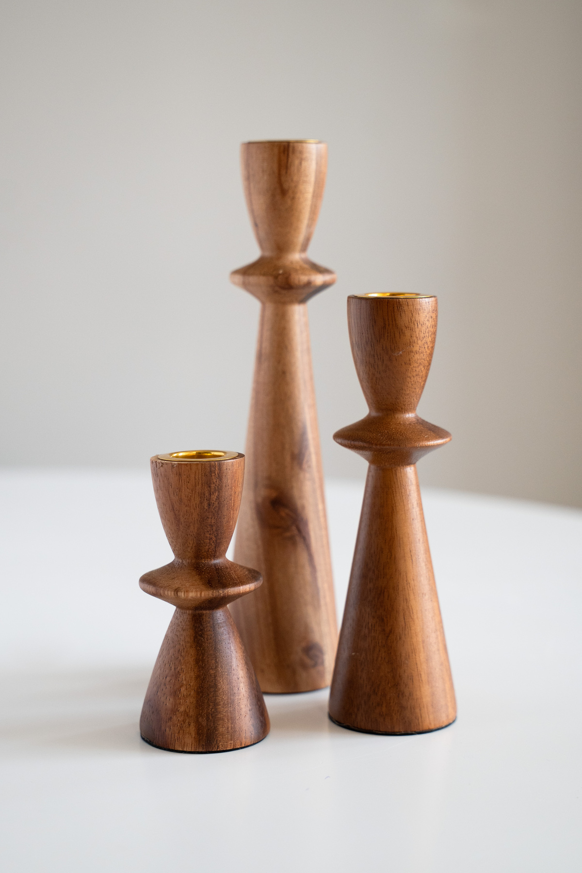 Orta Boy Akasya Şamdan