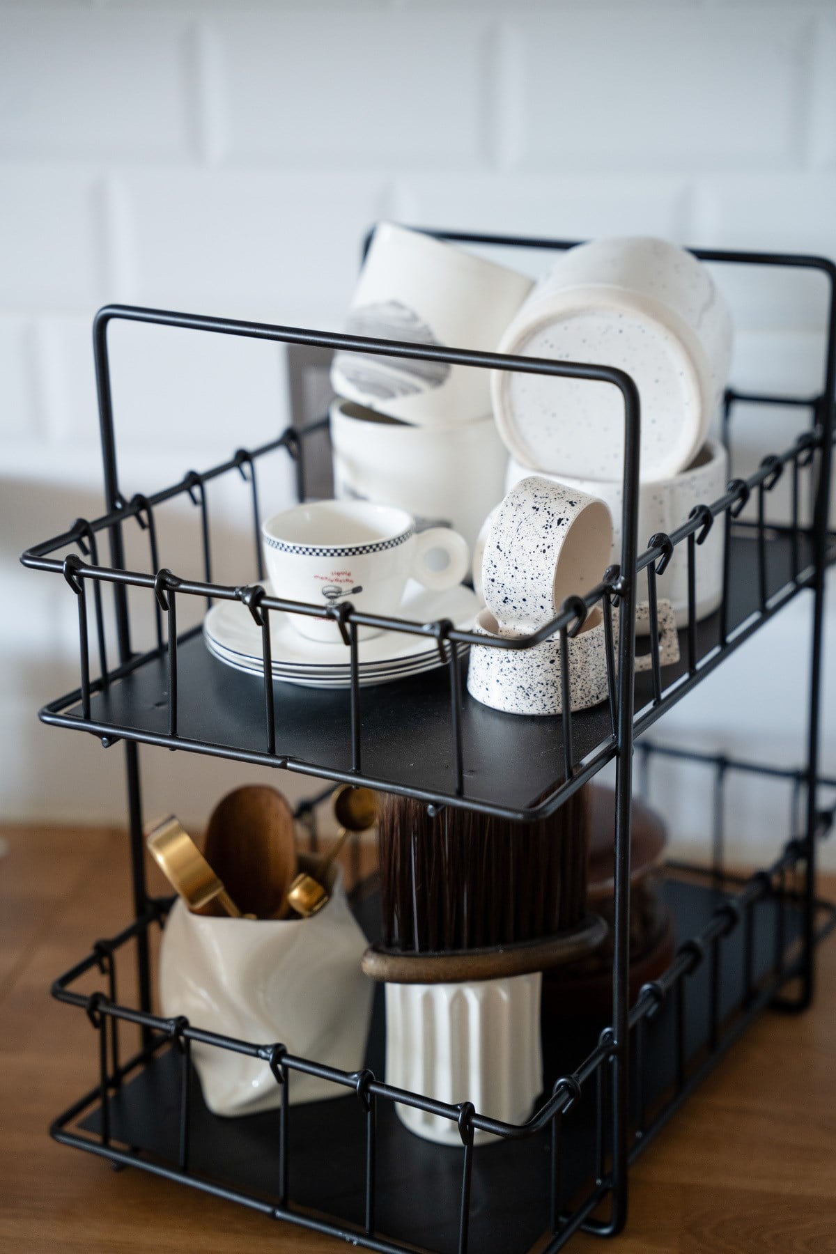 Rustic Çift Katlı Siyah Metal Stand