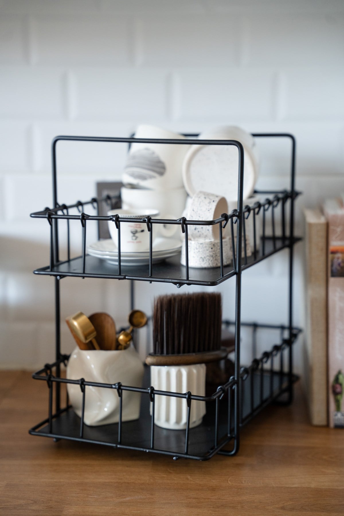 Rustic Çift Katlı Siyah Metal Stand