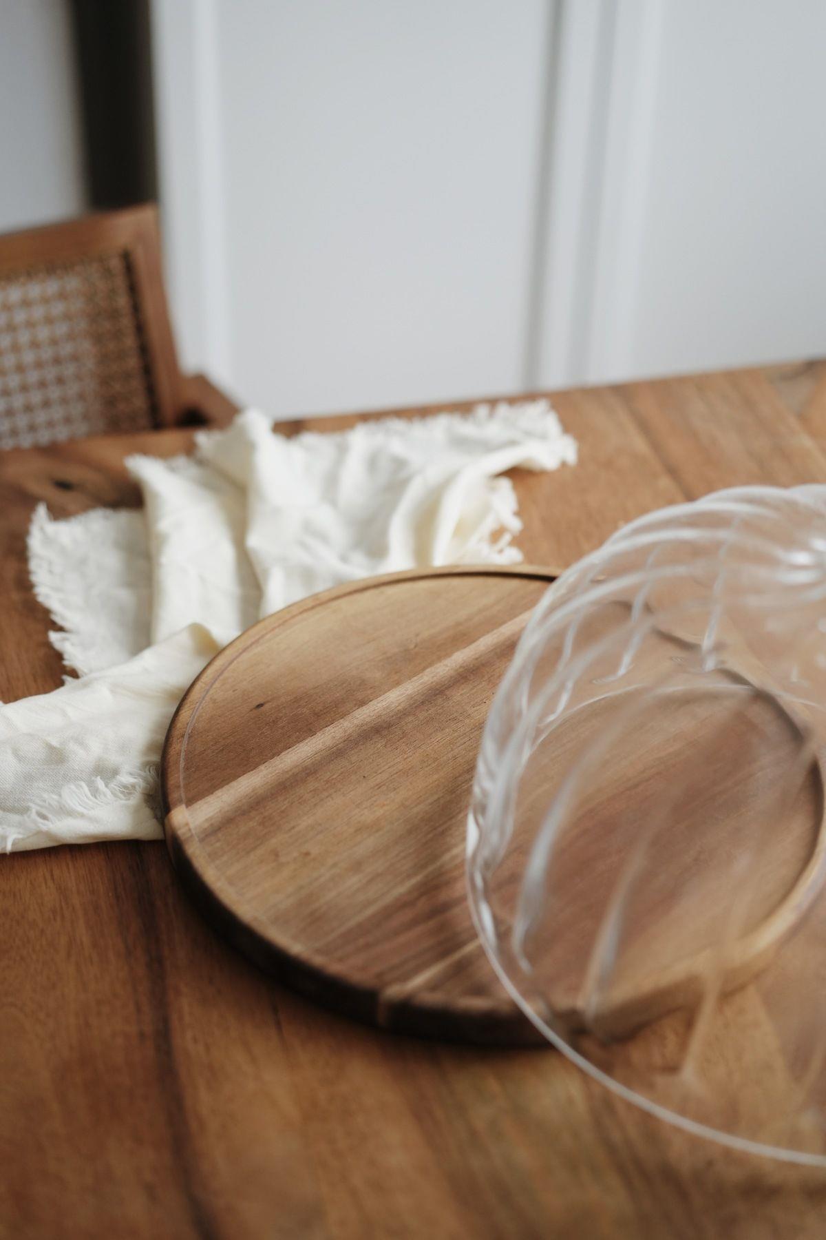 Terry Akasya Standlı Cam Kek Fanusu