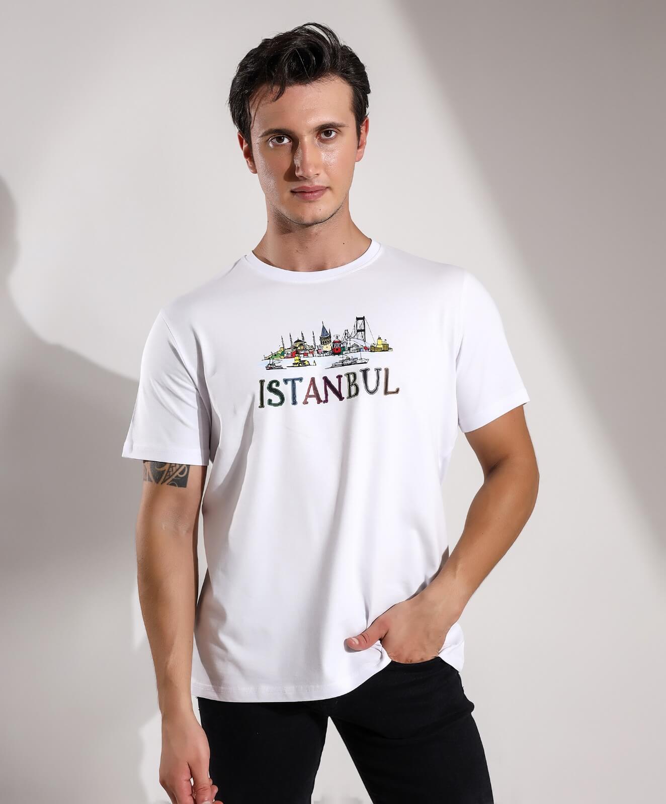 İstanbul Renkli Baskılı Regular Kalıp Tişört Teknobutik.com'da