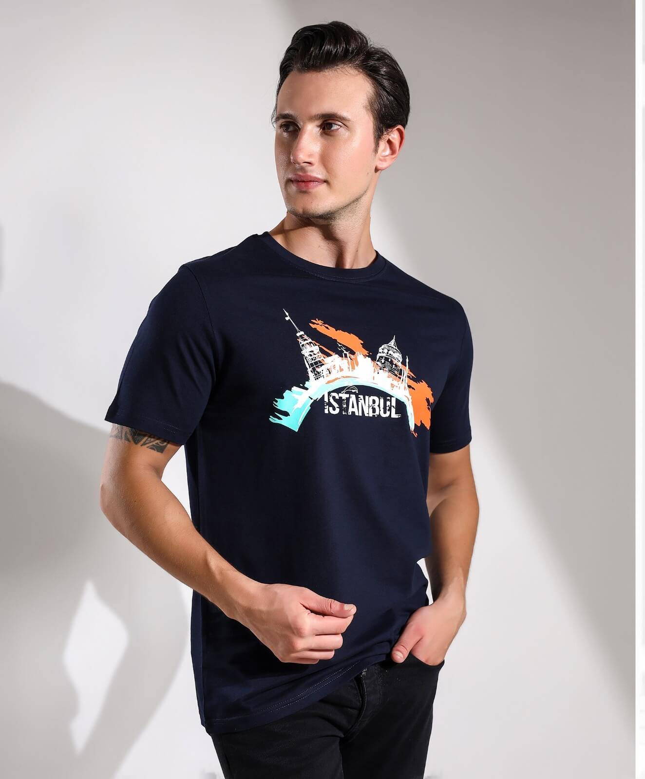 İstanbul KızKulesi Galata Silüeti Oval Baskılı Regular Kalıp T-shirt Teknobutik.com'da