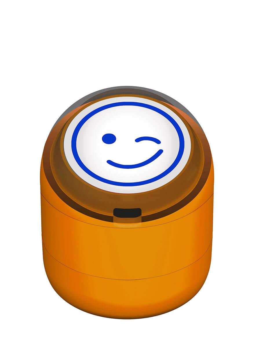 Göz Kırpan Gülen Emoji Motivasyon Kaşesi 22mm Yuvarlak Teknobutik.com'da