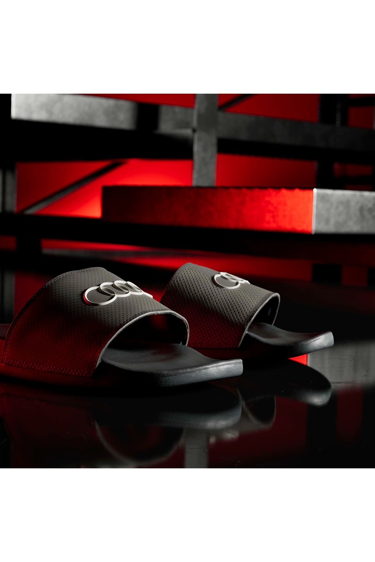 adidas ADILETTE COMFORT AUDI Siyah Erkek   Terlik KI6084