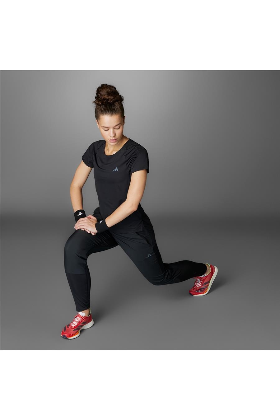 adidas-adizero-tee-kadin-t-shirt-ix282-c-bf9b.jpg
