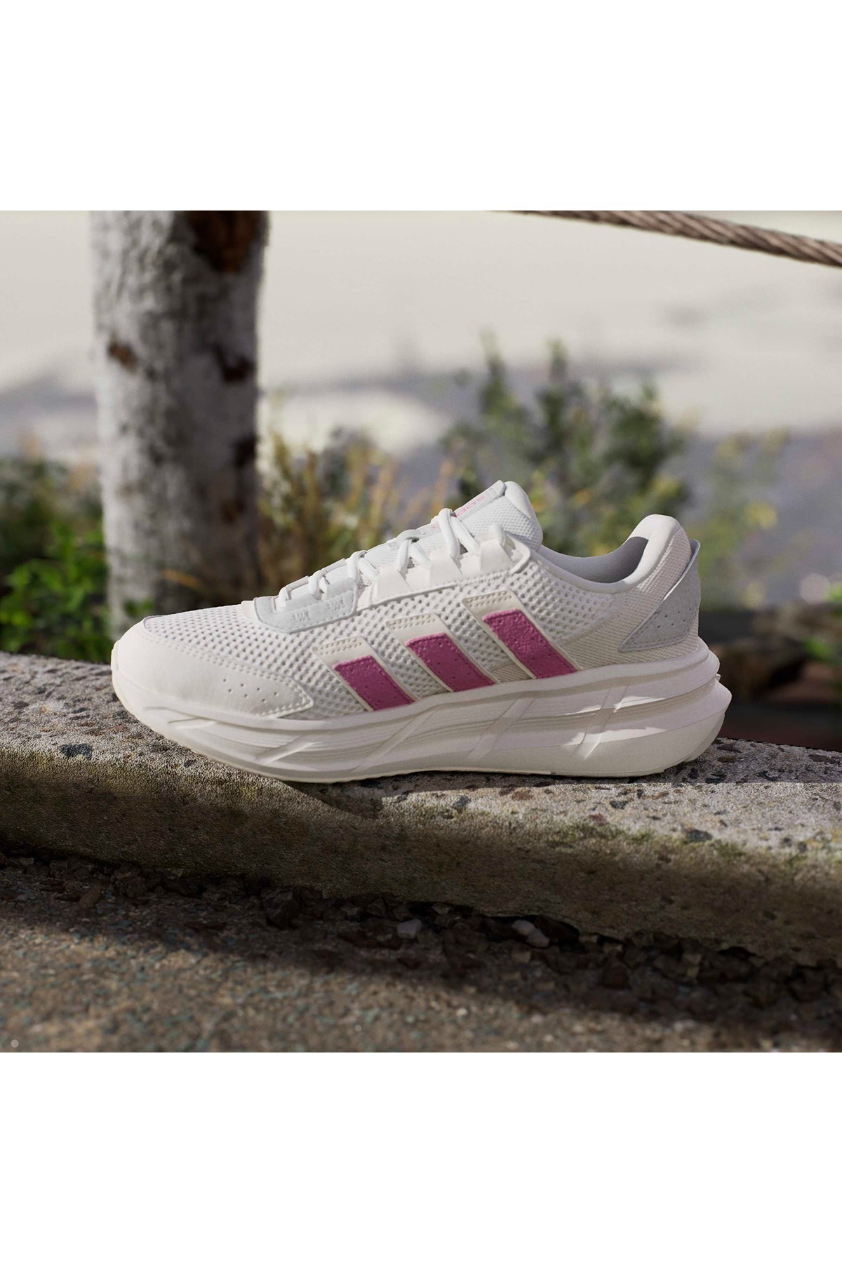adidas ASTRASTAR Kadın  Beyaz  Koşu Ayakkabısı JP5947