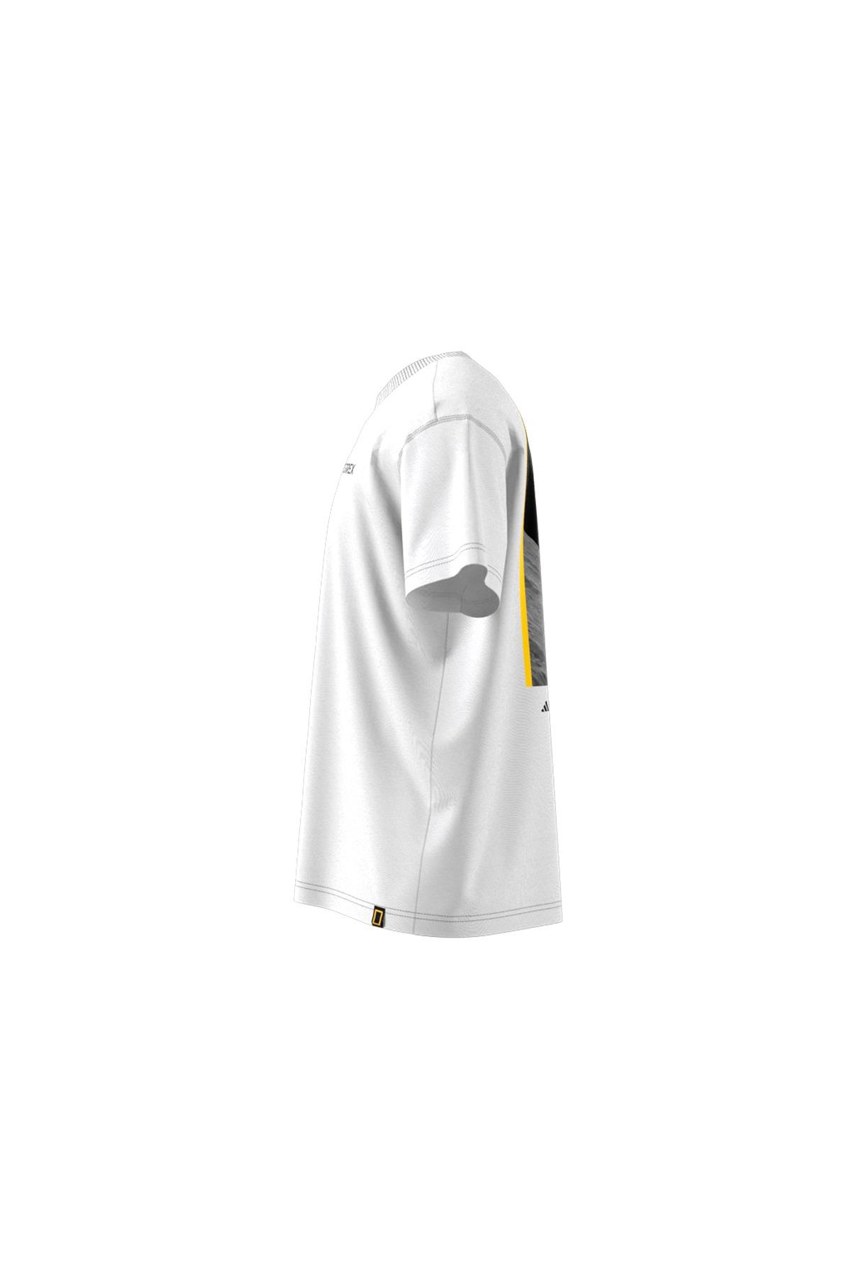 adidas Beyaz  Erkek  T-shirt NG U AR B GFX T JD5956 Beyaz  Erkek  T-shirt NG U AR B GFX T JD5956