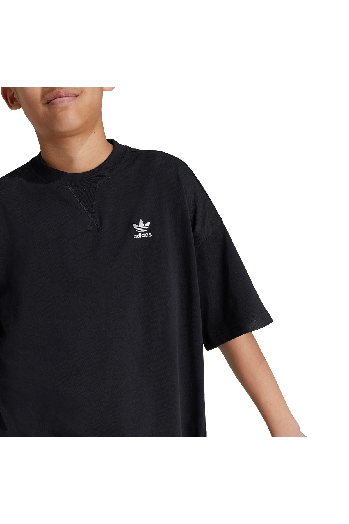 adidas Çocuk  Siyah  T-shirt TEE IW3507