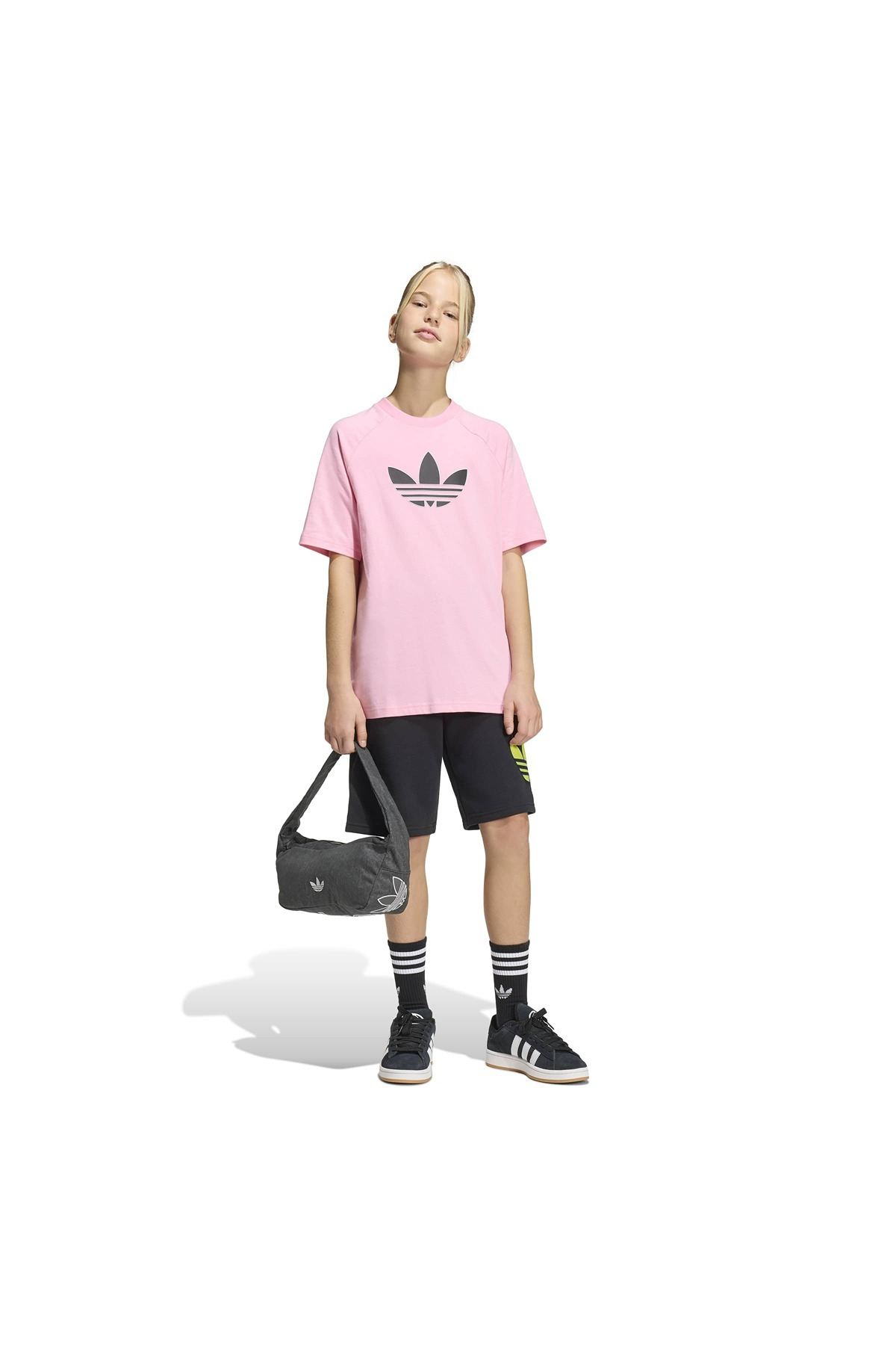 adidas  Çocuk T-shirt GFX TR LO TEE KE2873