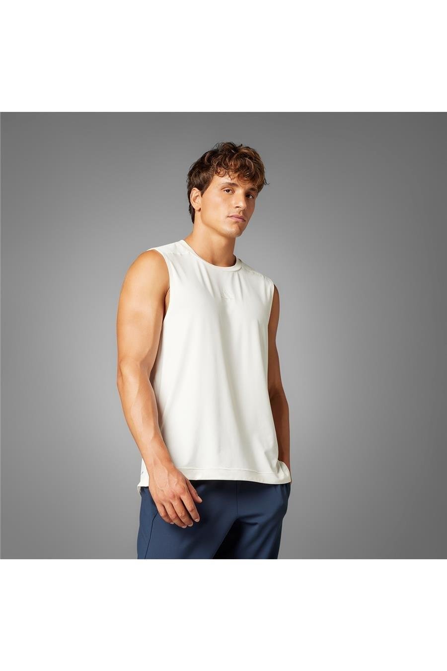 adidas-erkek-atlet-puremotion-tank-ji8-4ff3-9.jpg