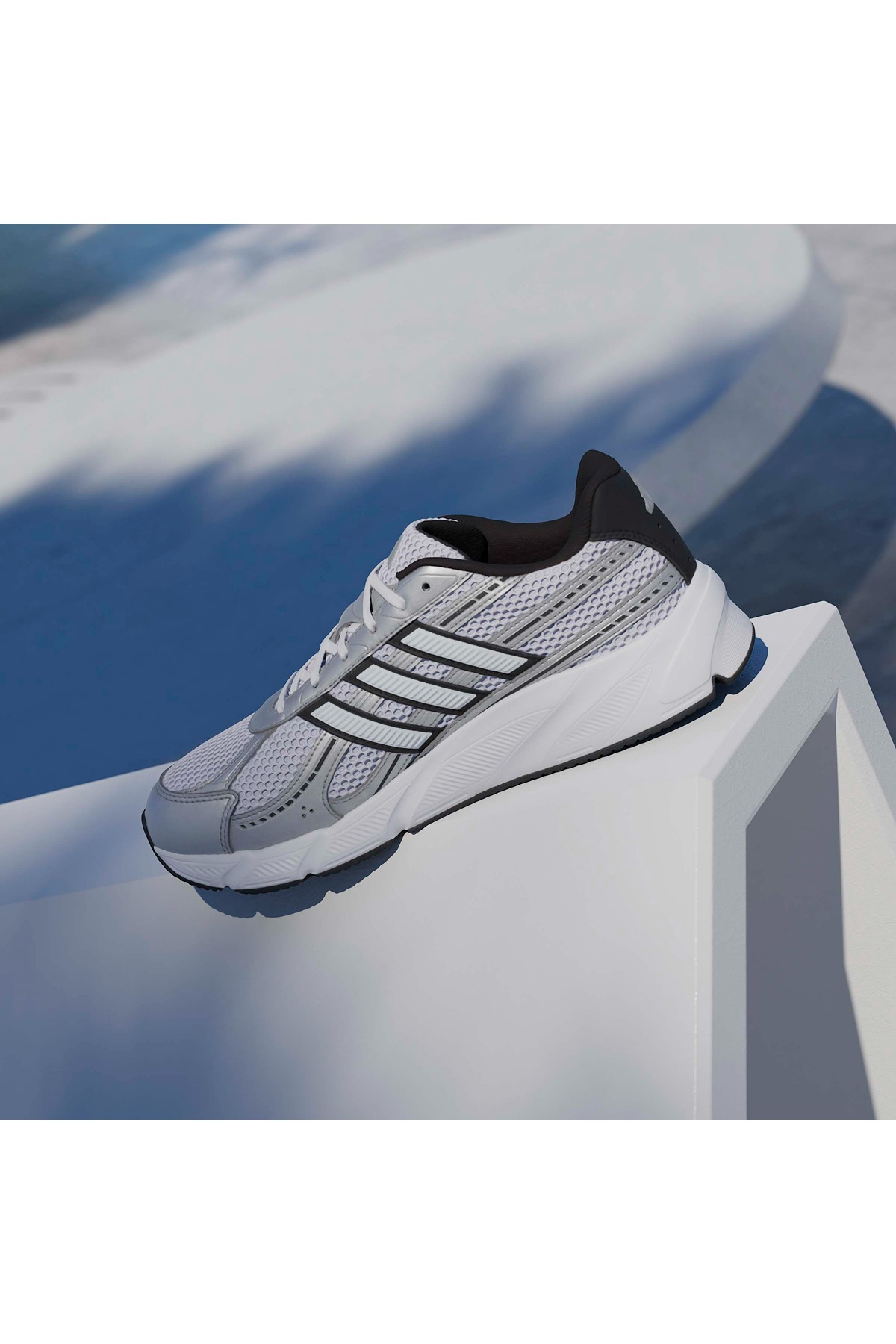 adidas Erkek  Beyaz  Koşu Ayakkabısı TECHNOCHAOS 2000 HQ7282