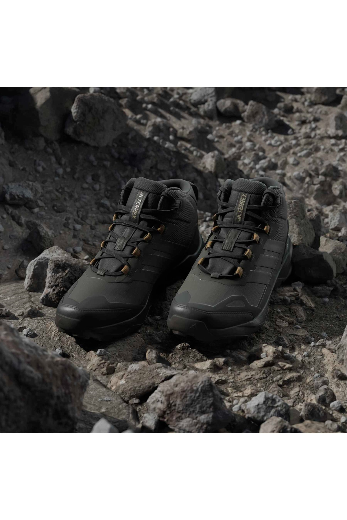 adidas Erkek Bot TERREX SKYCHASER AX5 MID GTX JR3980