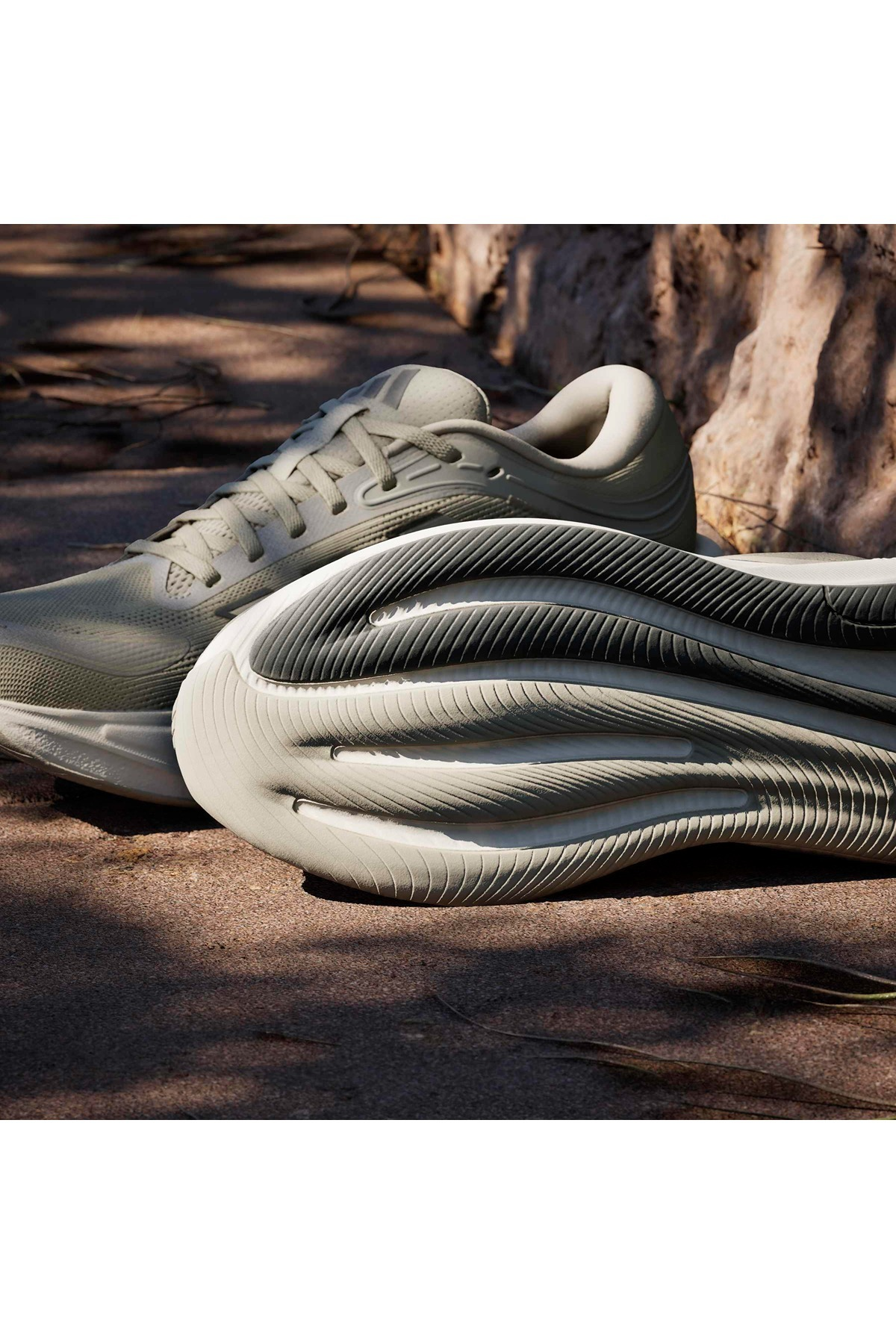 adidas Erkek  Kahverengi  Koşu Ayakkabısı RESPONSE 2 M KJ1753