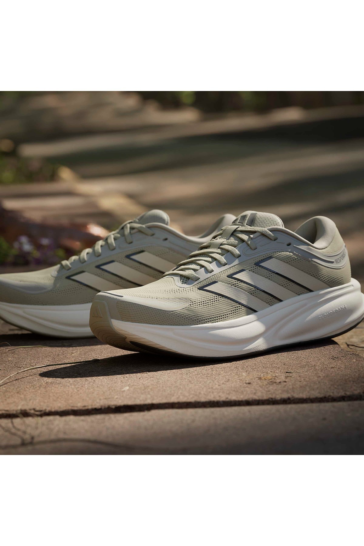 adidas Erkek  Kahverengi  Koşu Ayakkabısı RESPONSE 2 M KJ1753