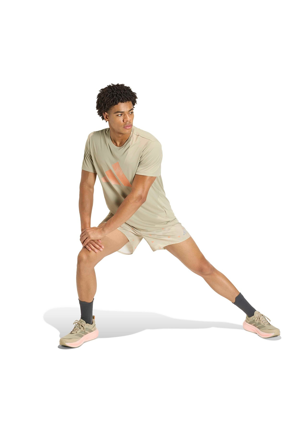 adidas Erkek  Kahverengi  T-shirt Run Ess BL T M KC4274