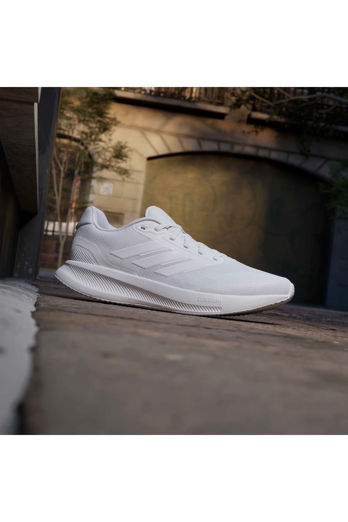 adidas Erkek  RUNFALCON 5  Koşu Ayakkabısı  IH7757