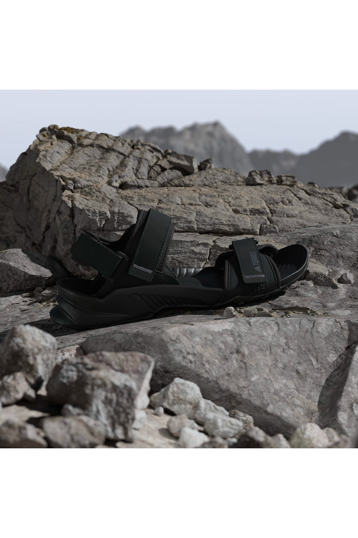 adidas Erkek Siyah  Sandalet TERREX HYDROTERRA JQ2231