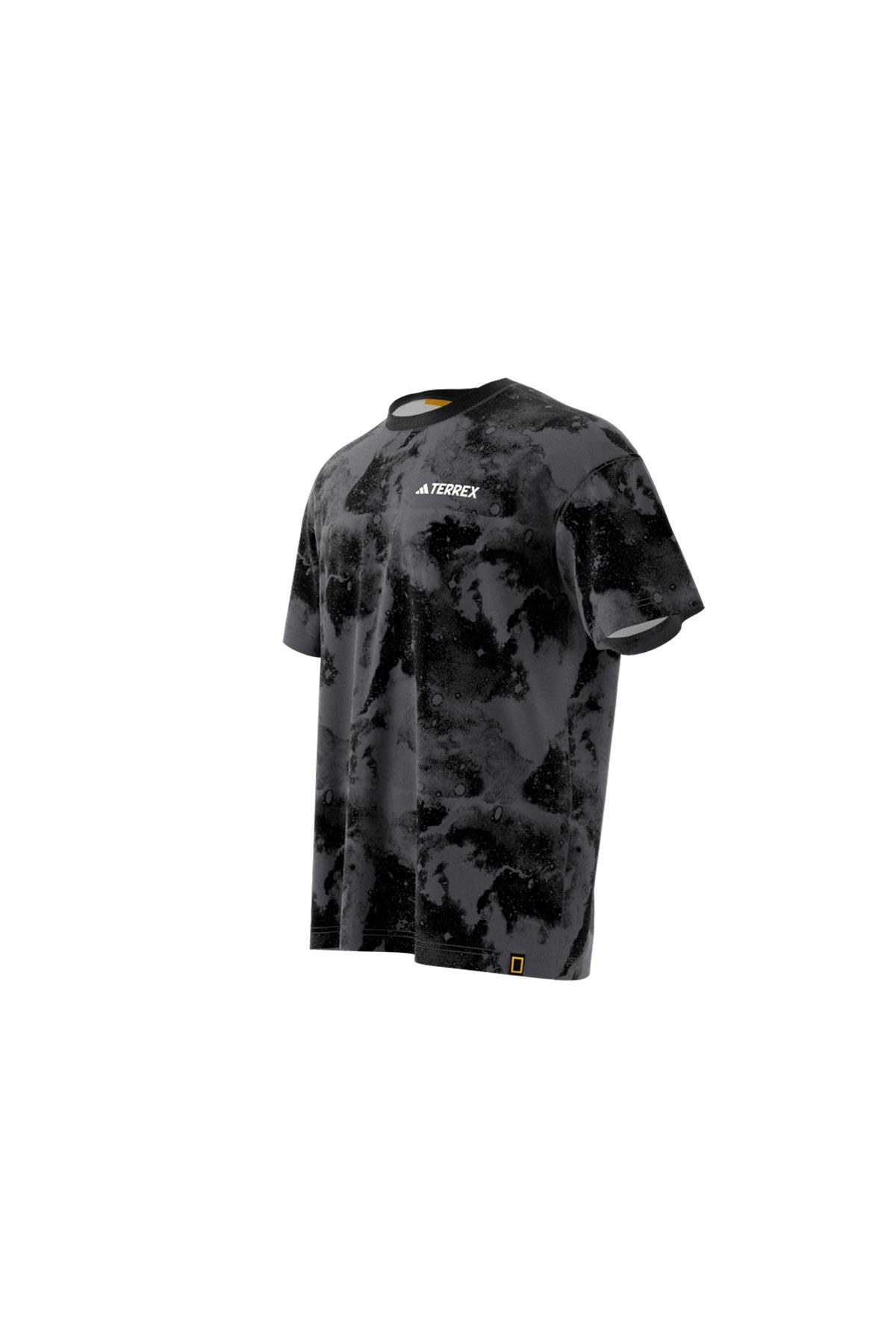 adidas Erkek  Siyah  T NG U A.R AOP T JD5959