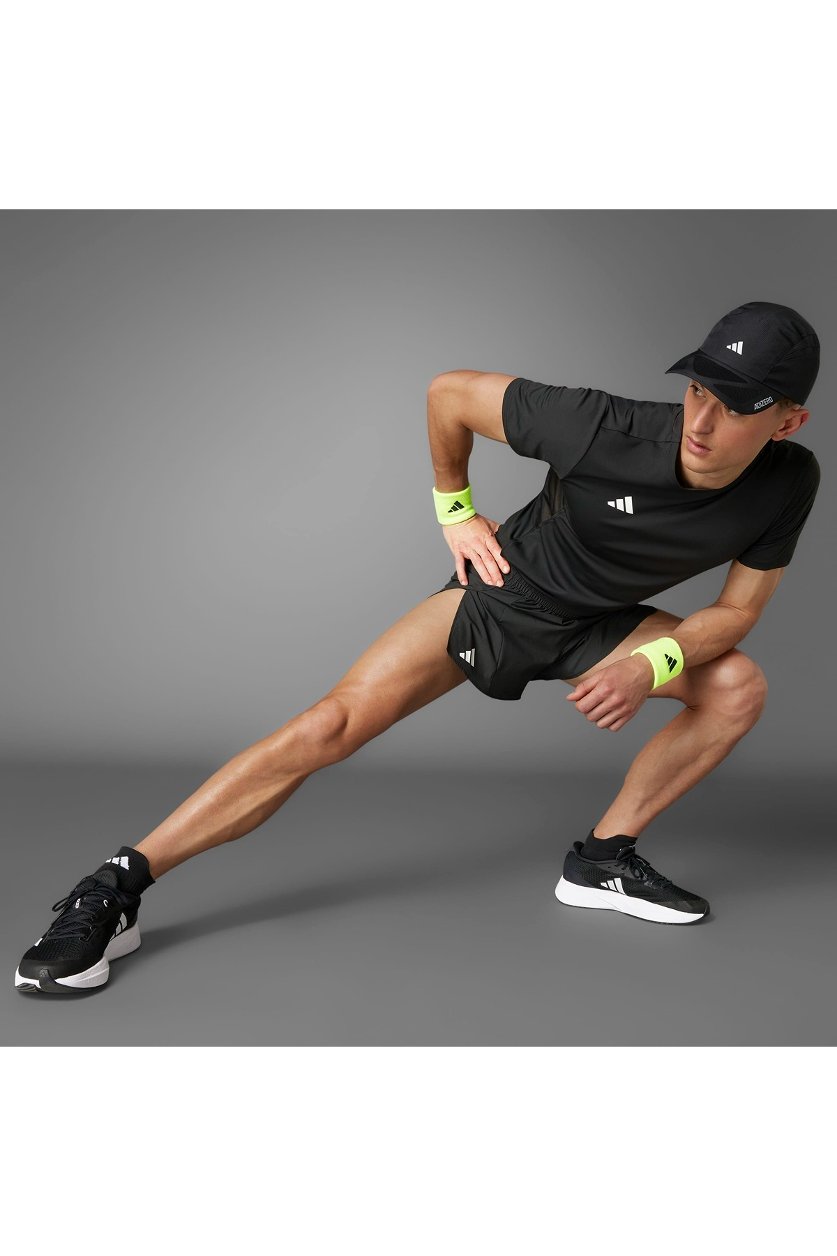 adidas Erkek Şort ADIZERO E SPLIT IM8585