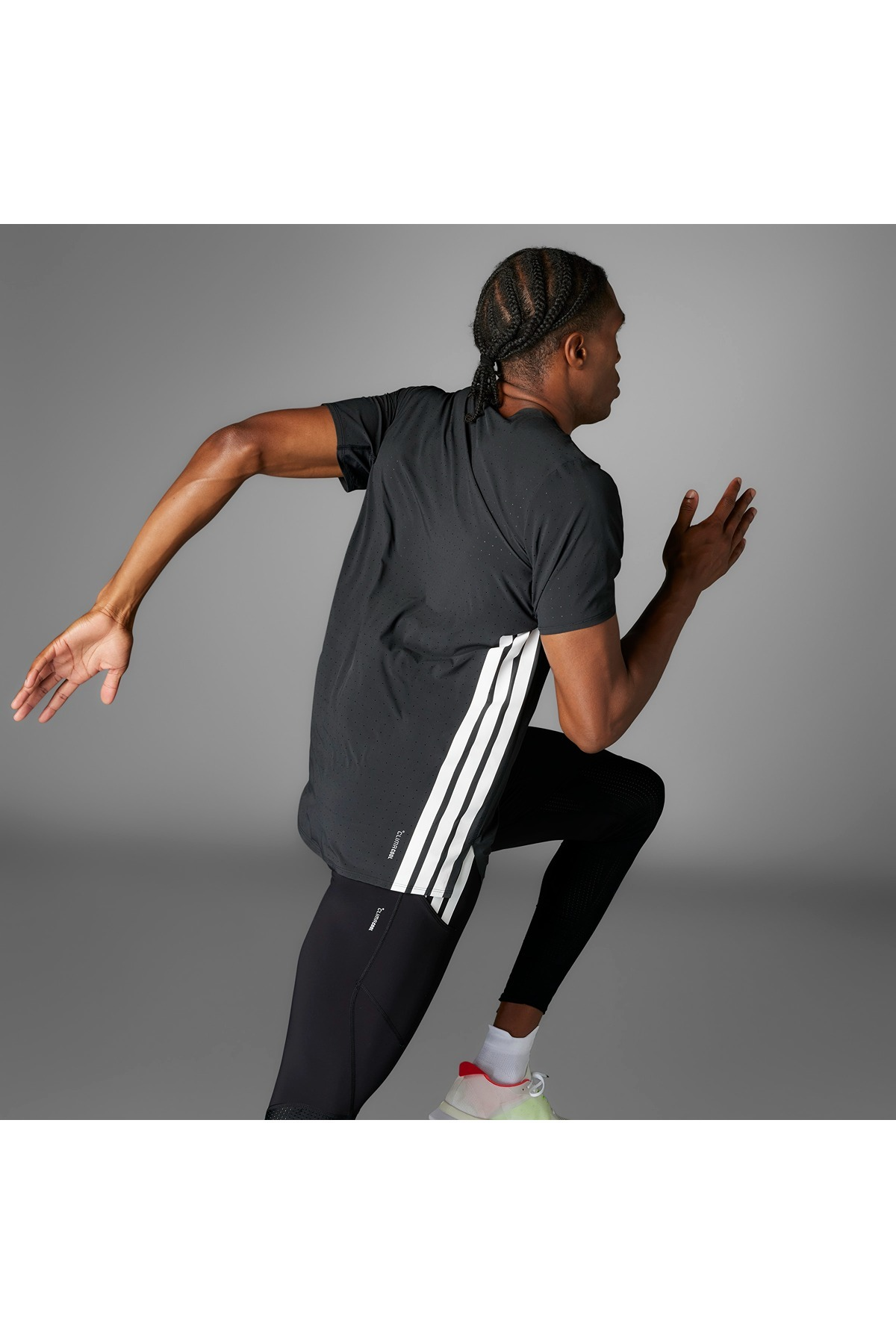 adidas Erkek T-shirt ADIZERO TEE M JF3473