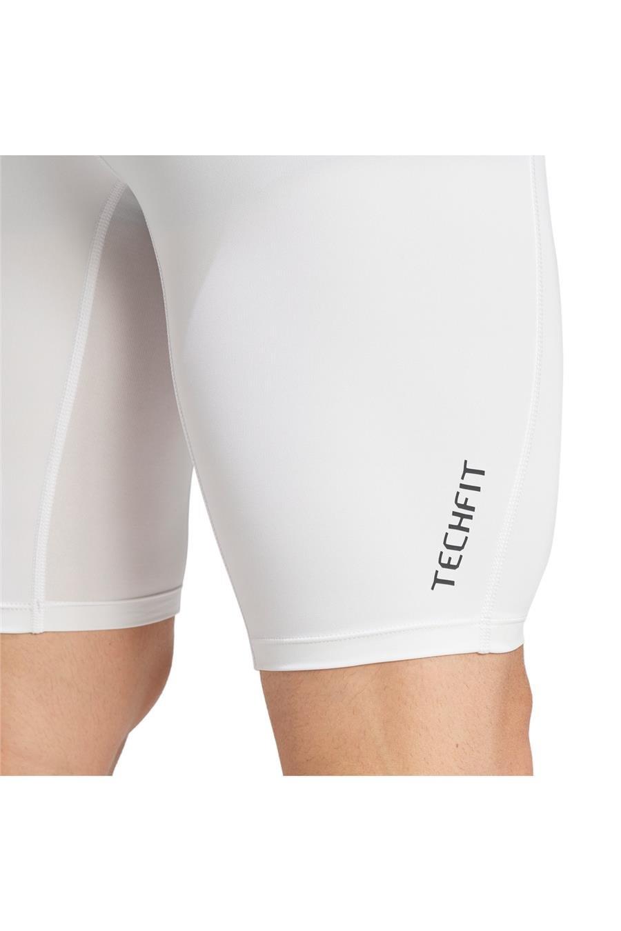 adidas-erkek-t-shirt-tf-base-short-t-i-d390-5.jpg