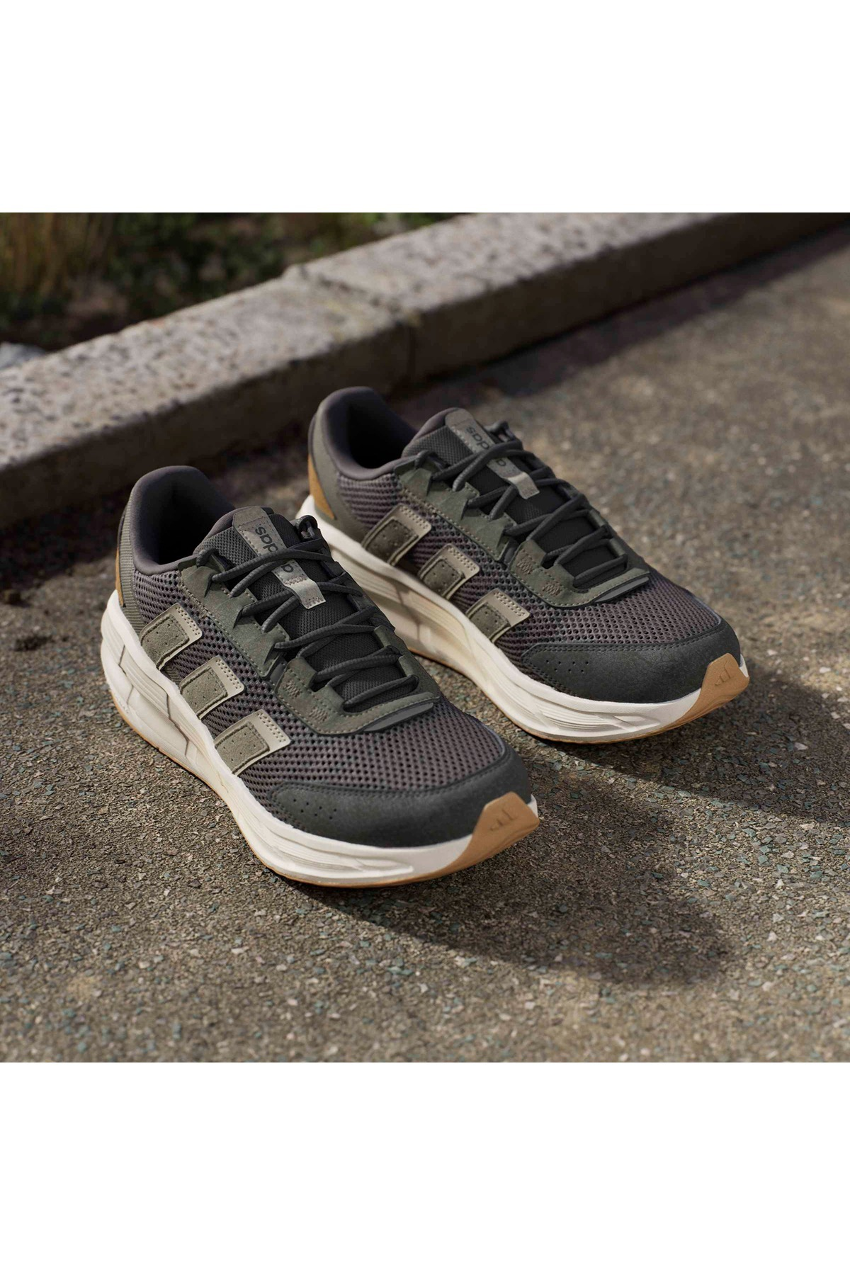 adidas Erkek Yeşil  Koşu Ayakkabısı ASTRASTAR JP5940