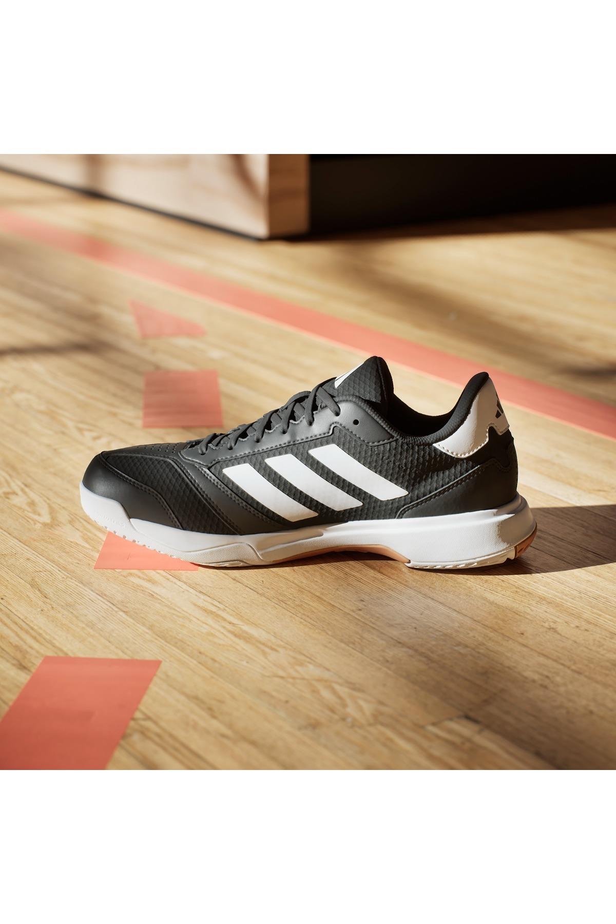 adidas Erkek   Yürüyüş Ayakkabısı Ligra 8 M IH0526