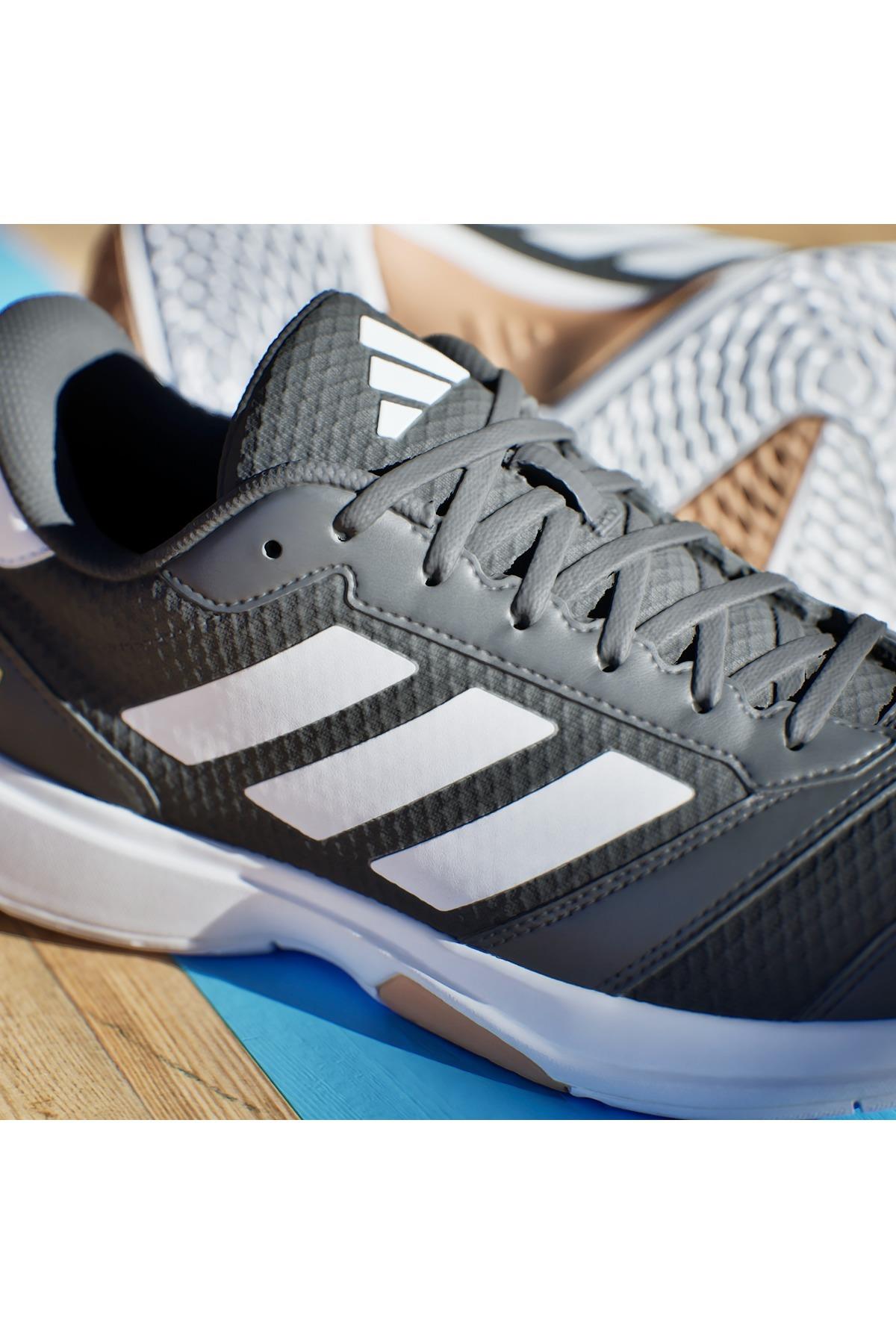 adidas Erkek   Yürüyüş Ayakkabısı Ligra 8 M IH0526