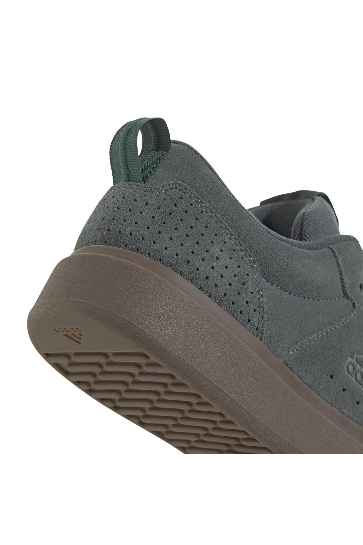 adidas  Erkek  Yürüyüş Ayakkabısı PARK ST JP5310