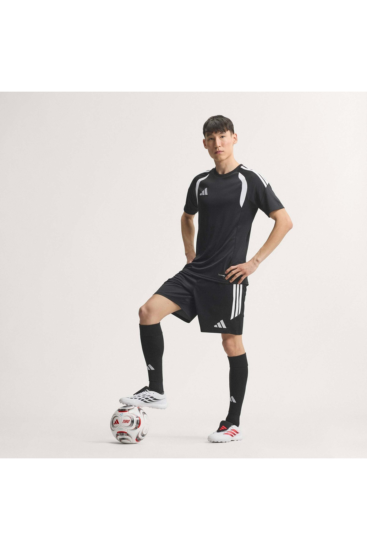 adidas  Halı Saha PREDATOR LEAGUE FT TF IH7213