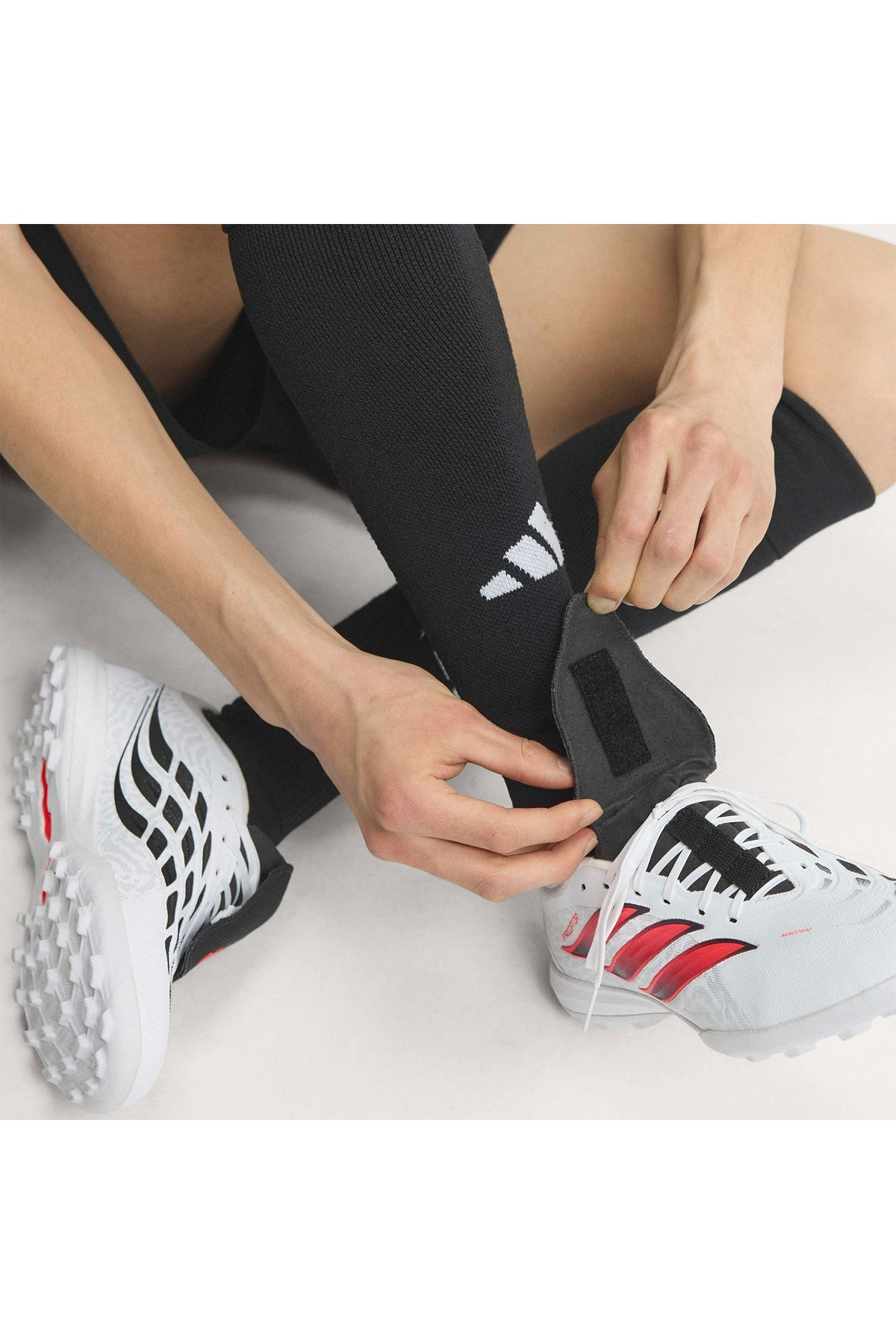 adidas  Halı Saha PREDATOR LEAGUE FT TF IH7213