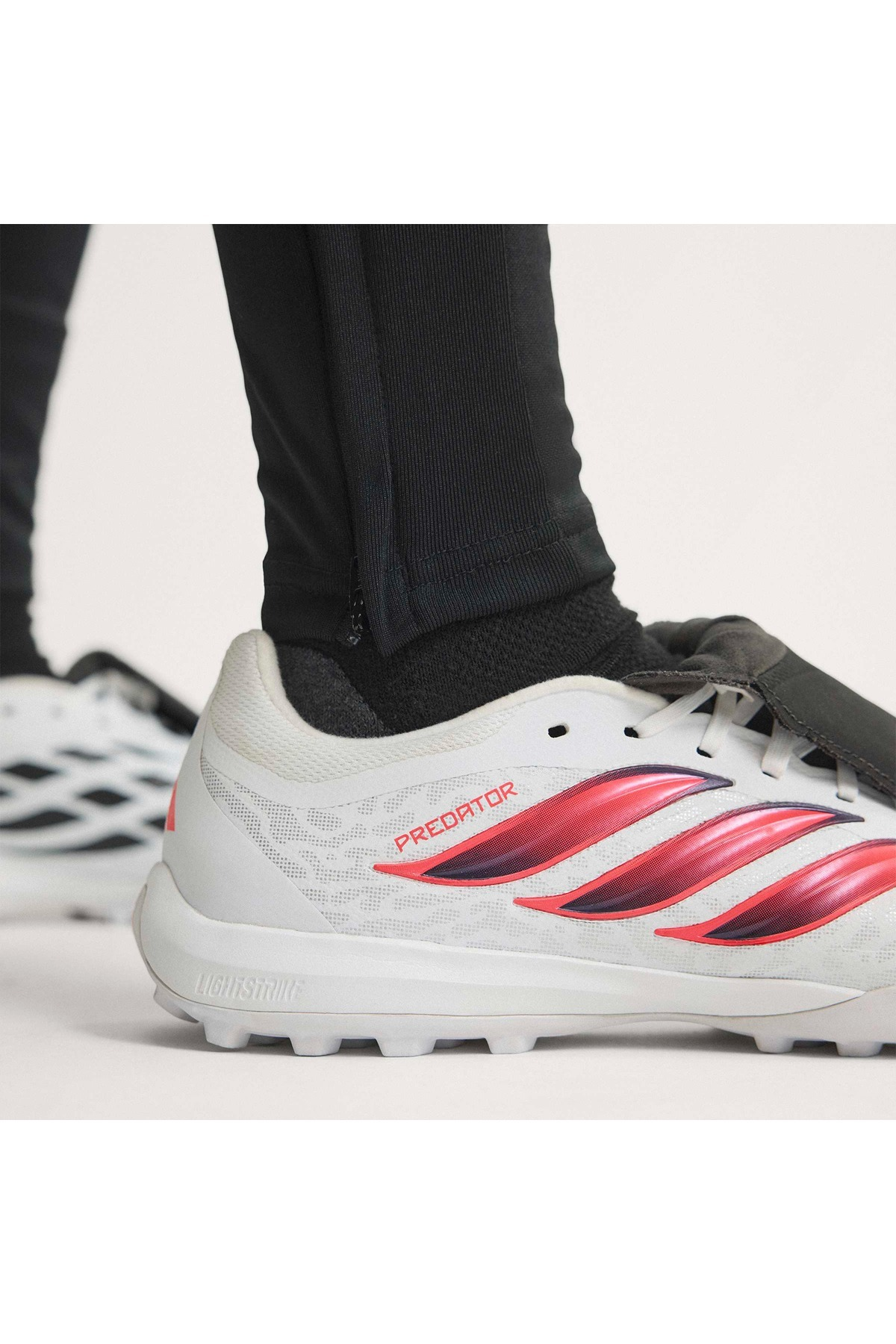 adidas  Halı Saha PREDATOR LEAGUE FT TF IH7213