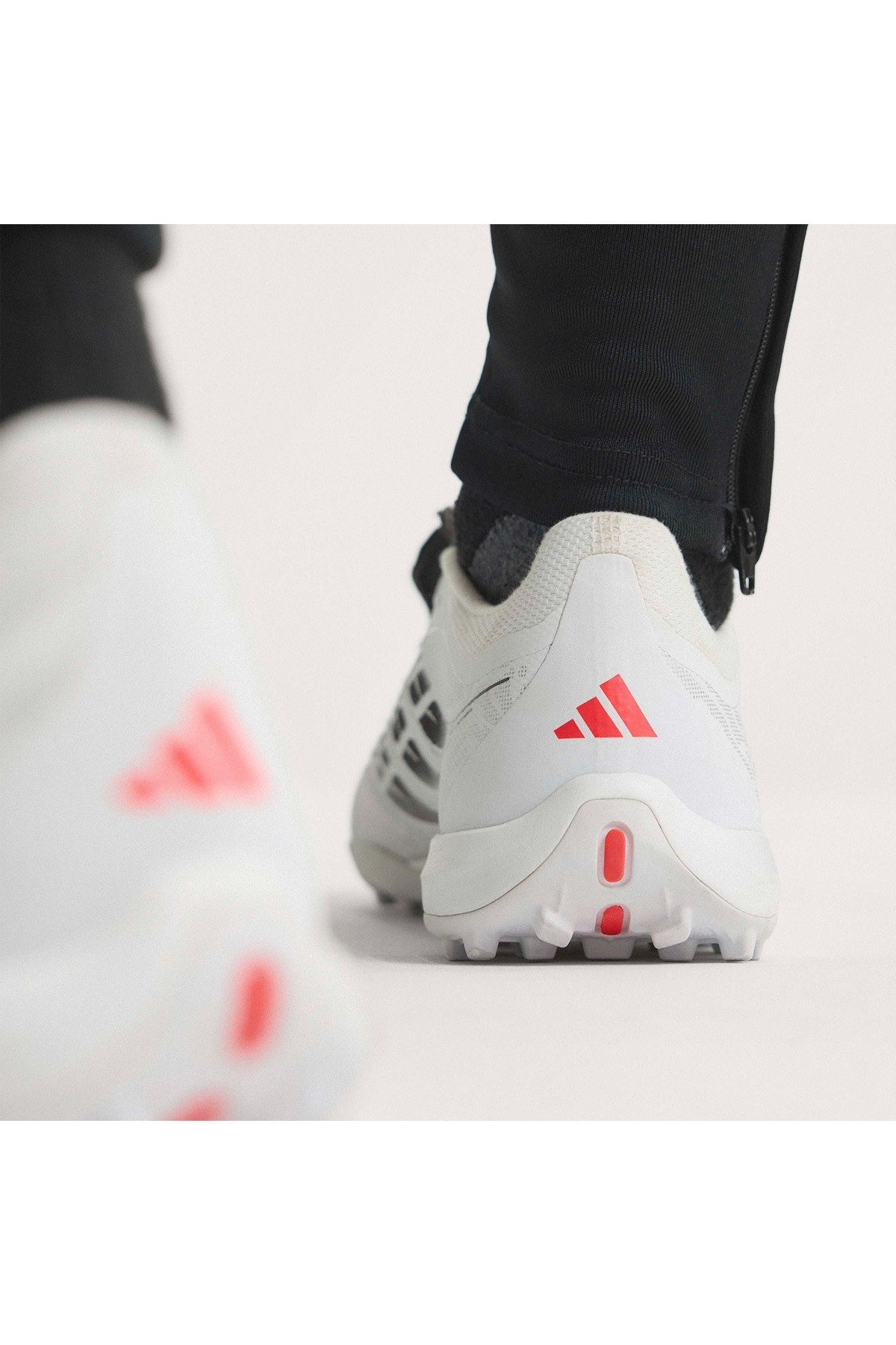 adidas  Halı Saha PREDATOR LEAGUE FT TF IH7213