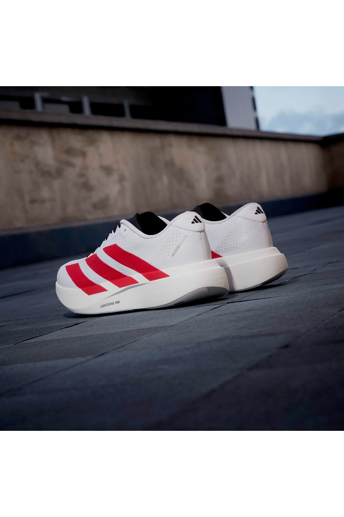 adidas Kadın Beyaz Koşu Ayakkabıs ıAdizero EVO SL WOVEN W KJ6172