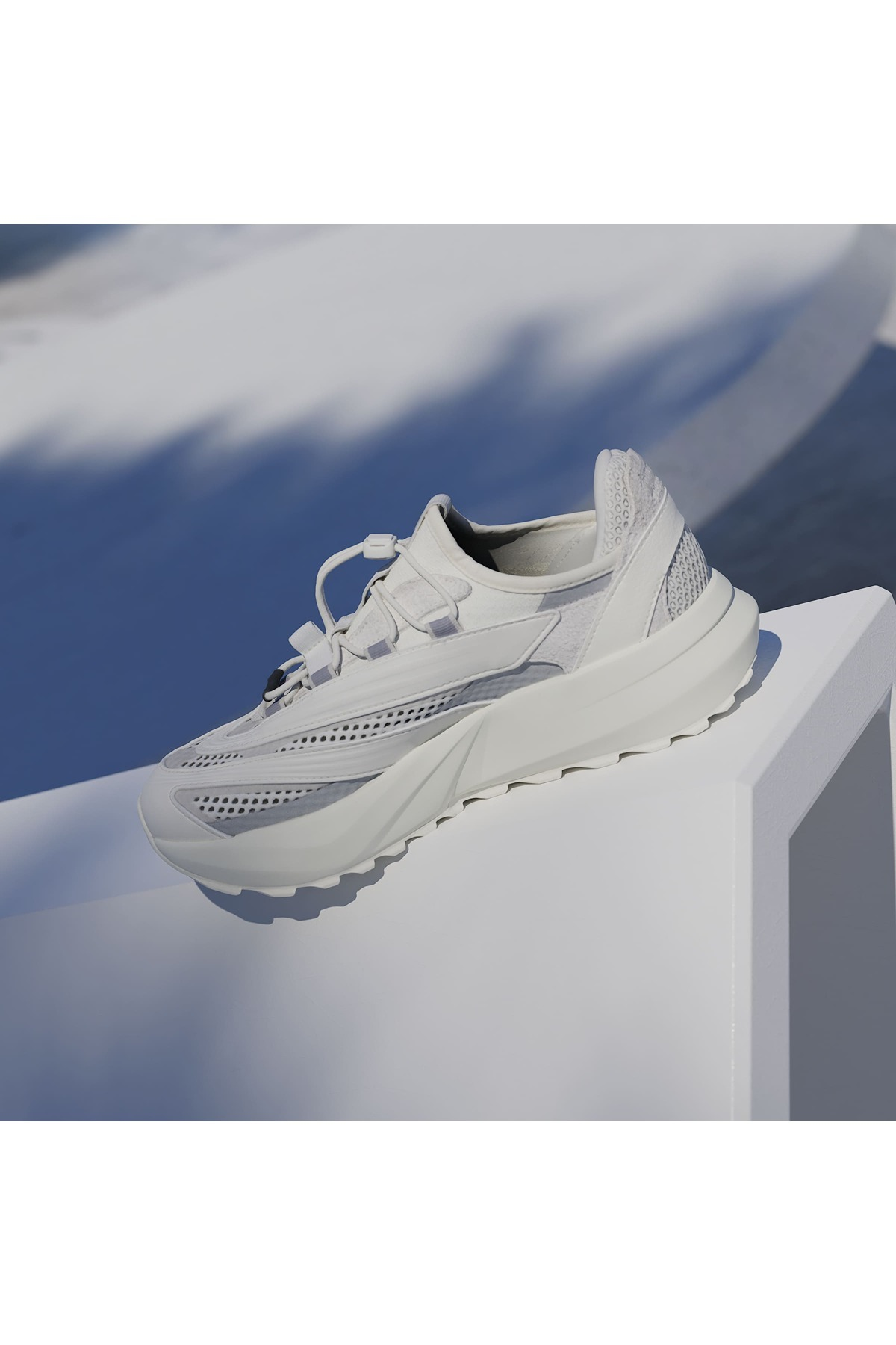 adidas Kadın  Beyaz  Koşu Ayakkabısı LIGHTBLAZE VISTA JR7246