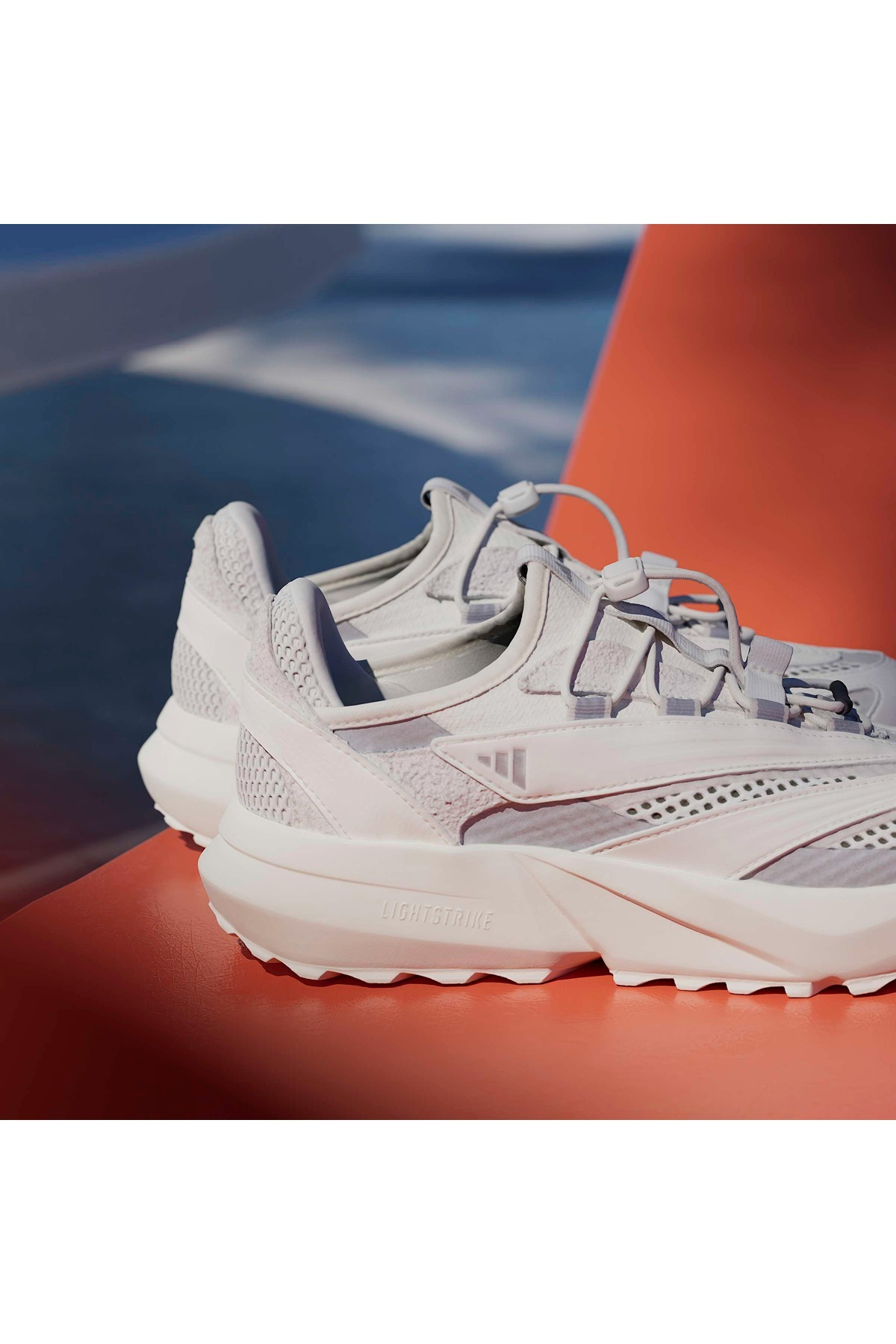 adidas Kadın  Beyaz  Koşu Ayakkabısı LIGHTBLAZE VISTA JR7246