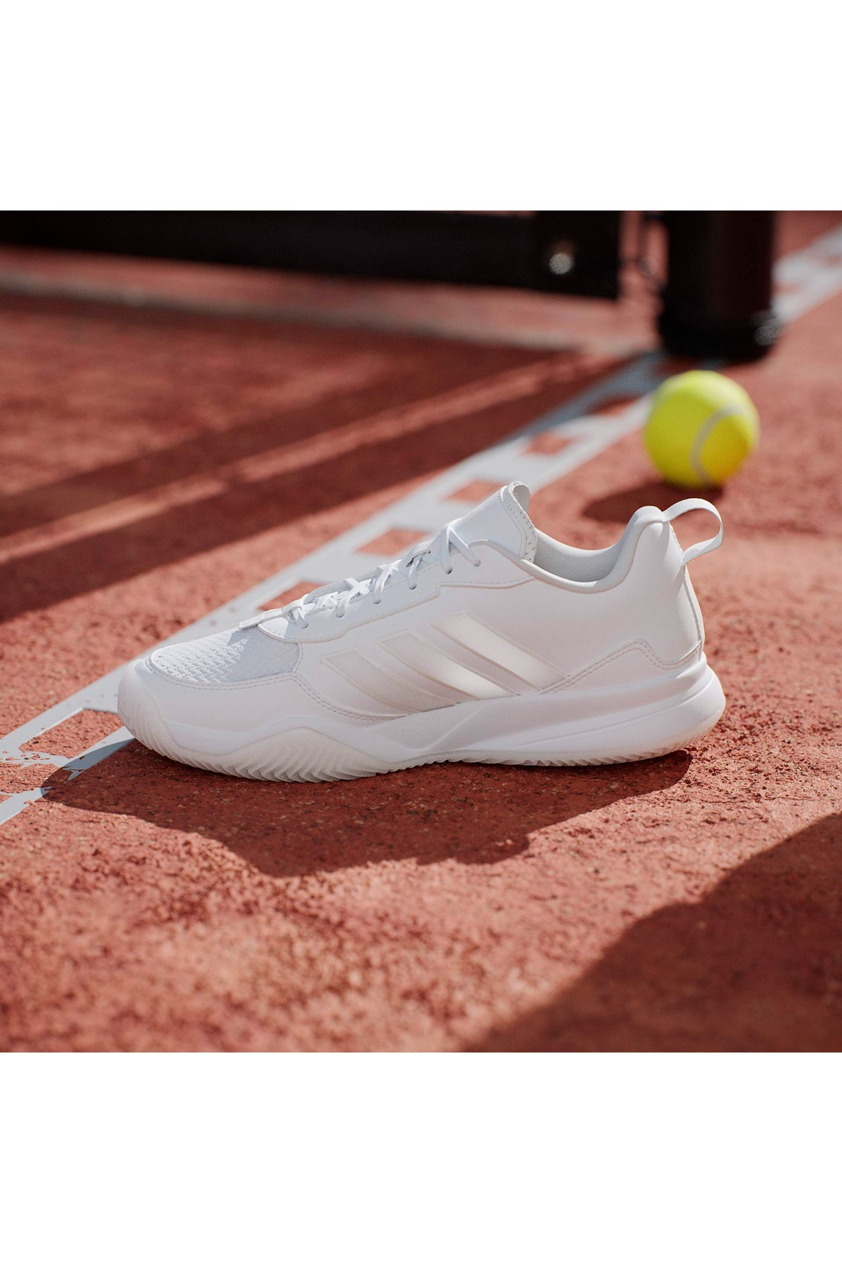 adidas Kadın  Beyaz  Tenis Ayakkabısı AvaFlash JR4512